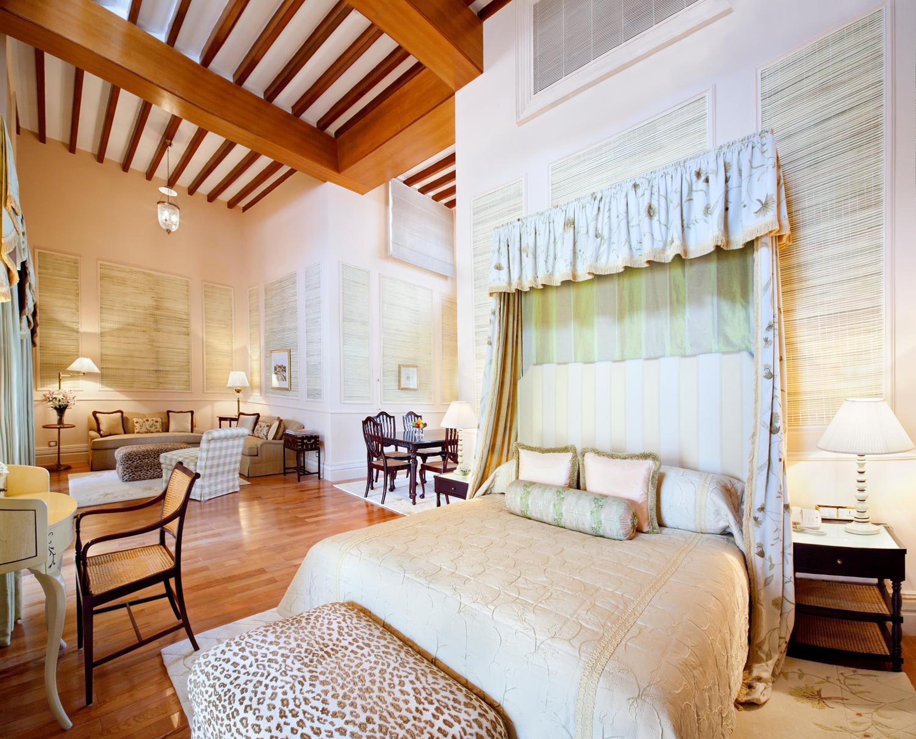 Royal Suite - Photo 2