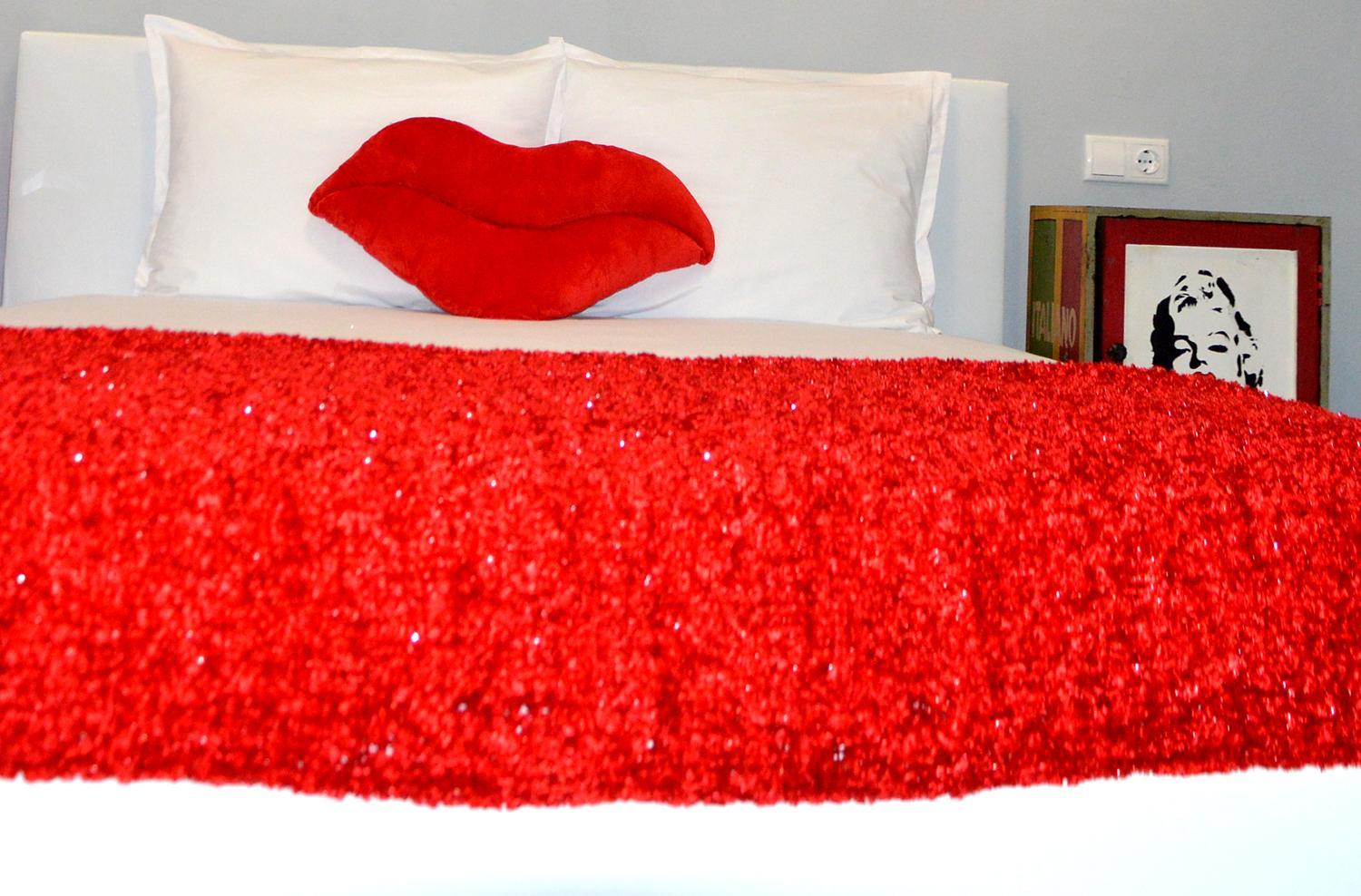 Deluxe Double Room with Balcony photo 2