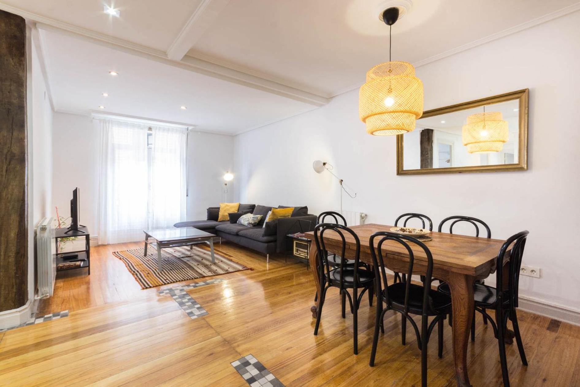 Apartment - Photo 34
