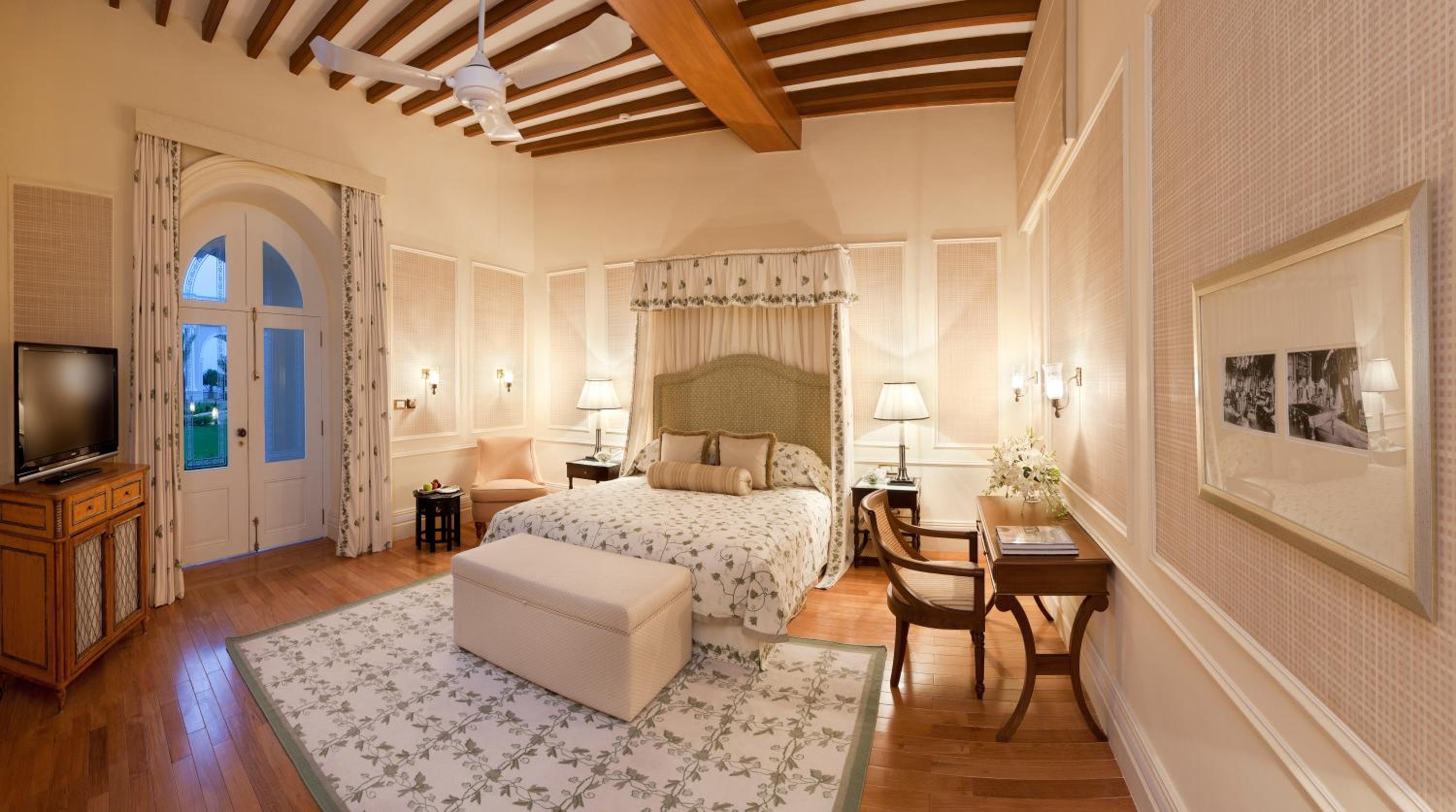 Palace Double Room with Garden View - Photo 2