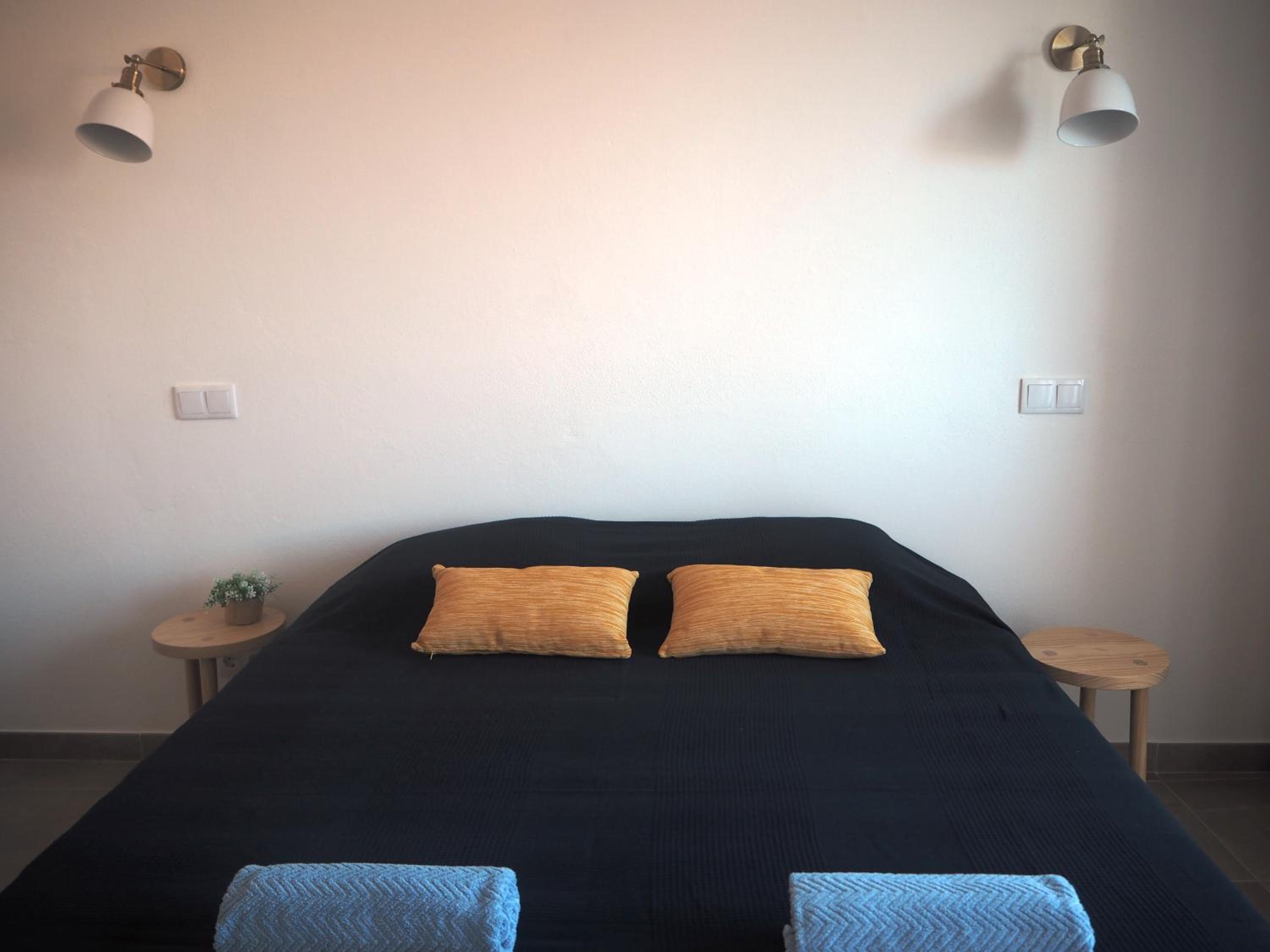 Deluxe Triple Room with Sea View - Photo 4