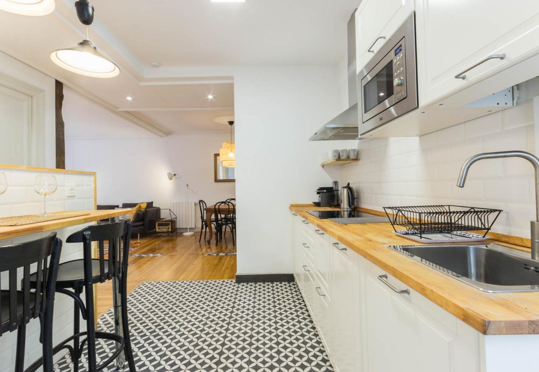 Apartment - Photo 8