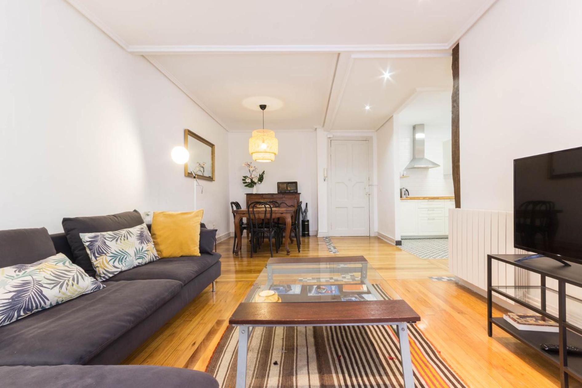 Apartment - Photo 9