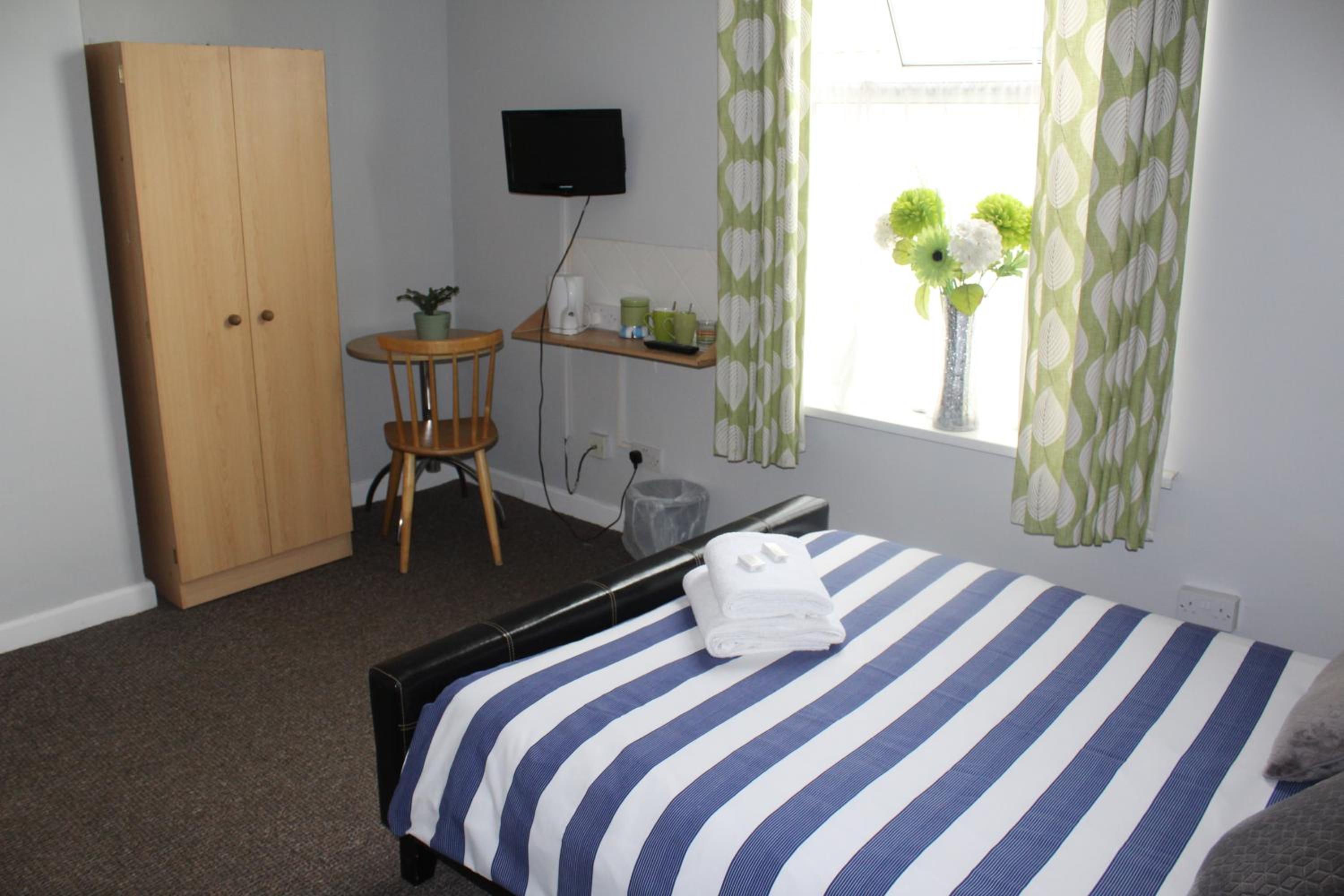 Triple Room - En Suite - Photo 2