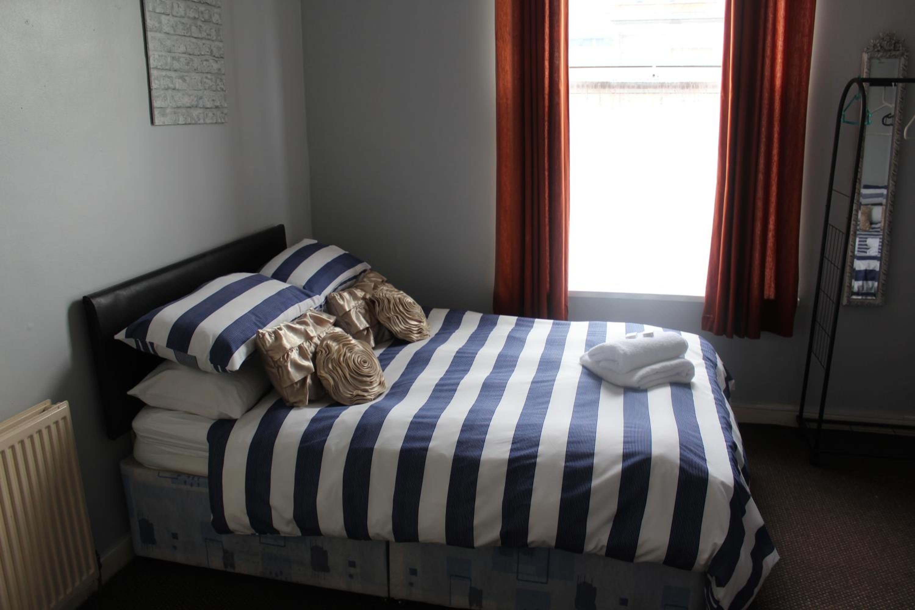 Triple Room - En Suite - Photo 3