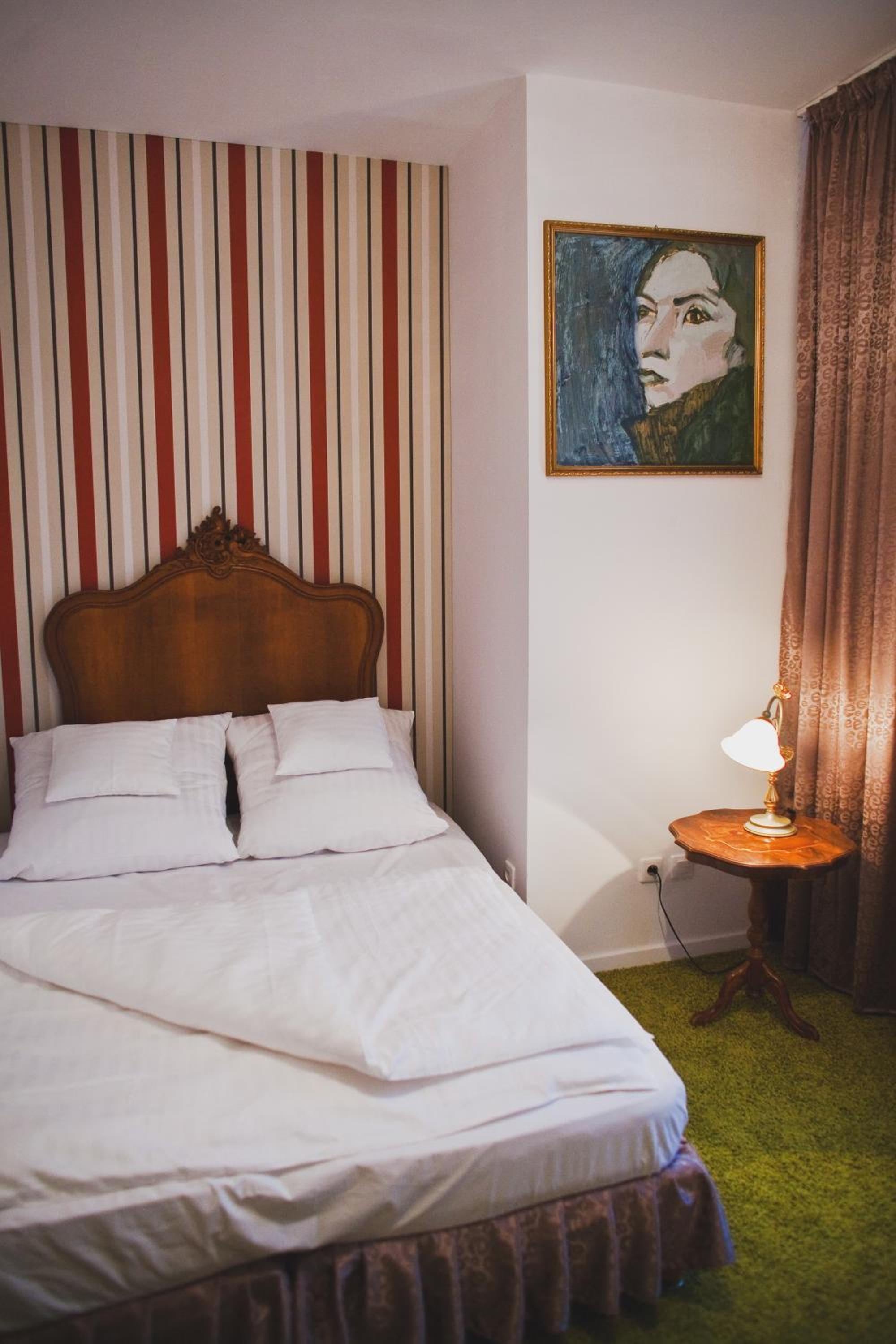 Double or Twin Room photo 2