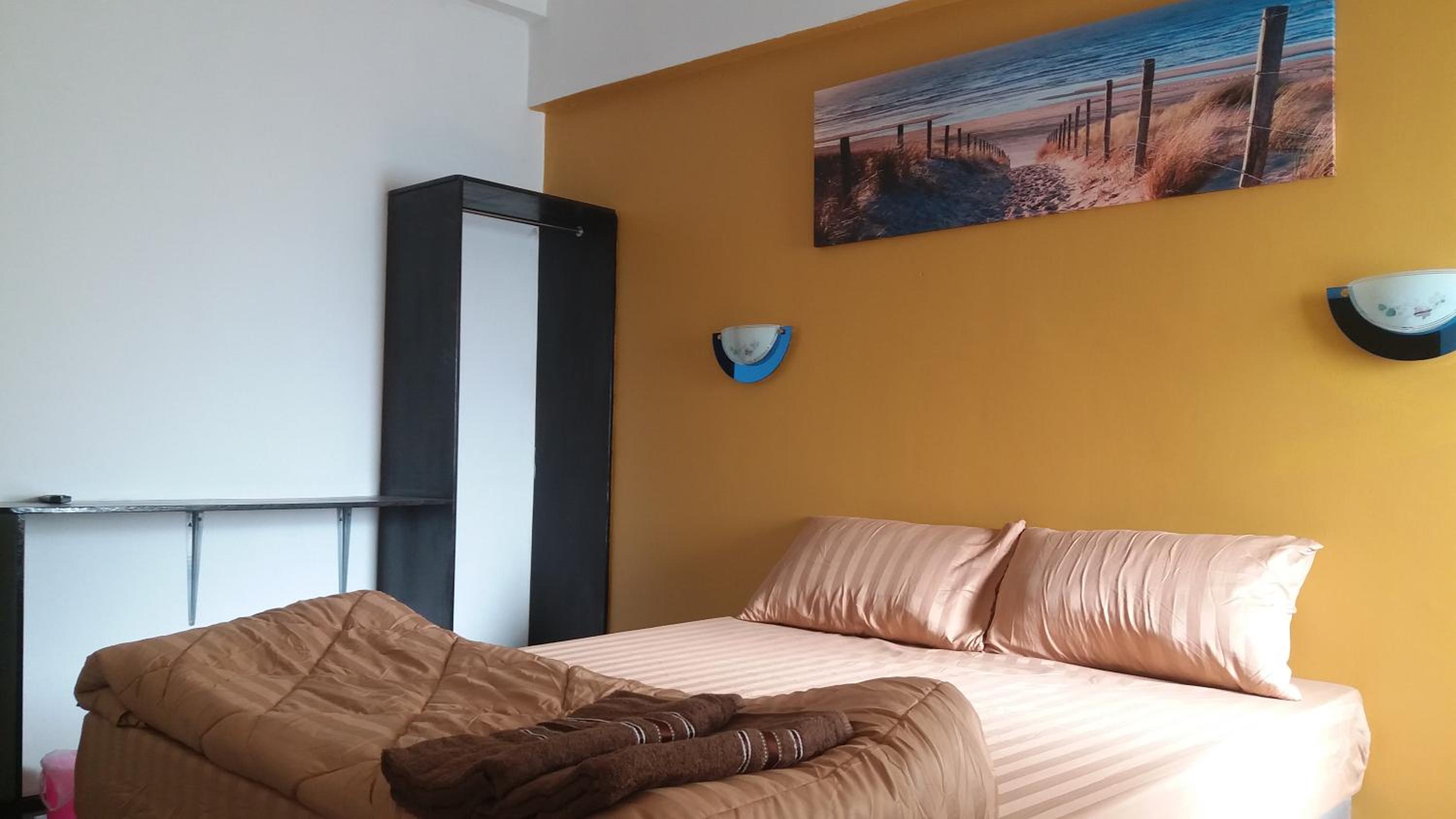 Apartment - Photo 13