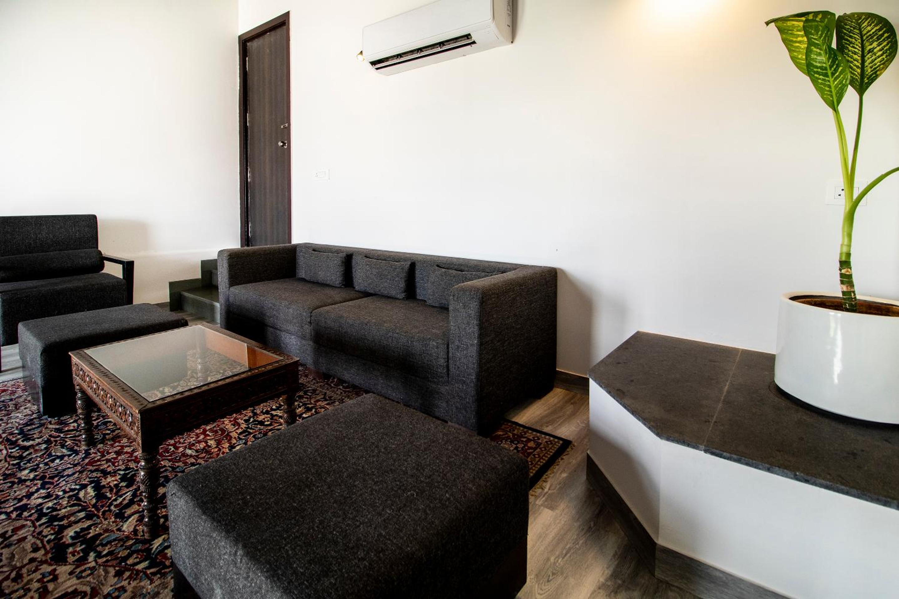 Duplex Suite - Photo 20
