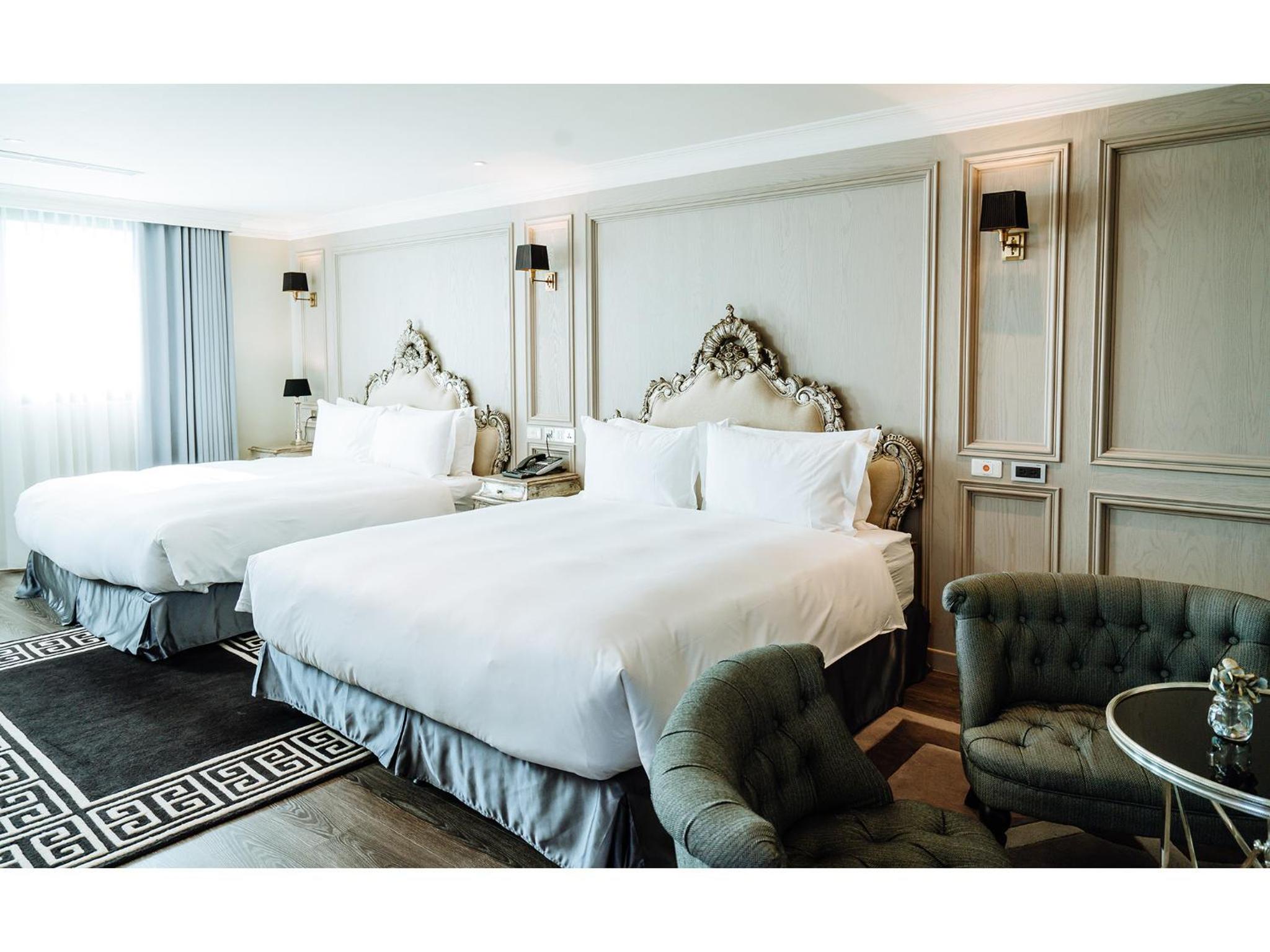 Classic Quadruple Room