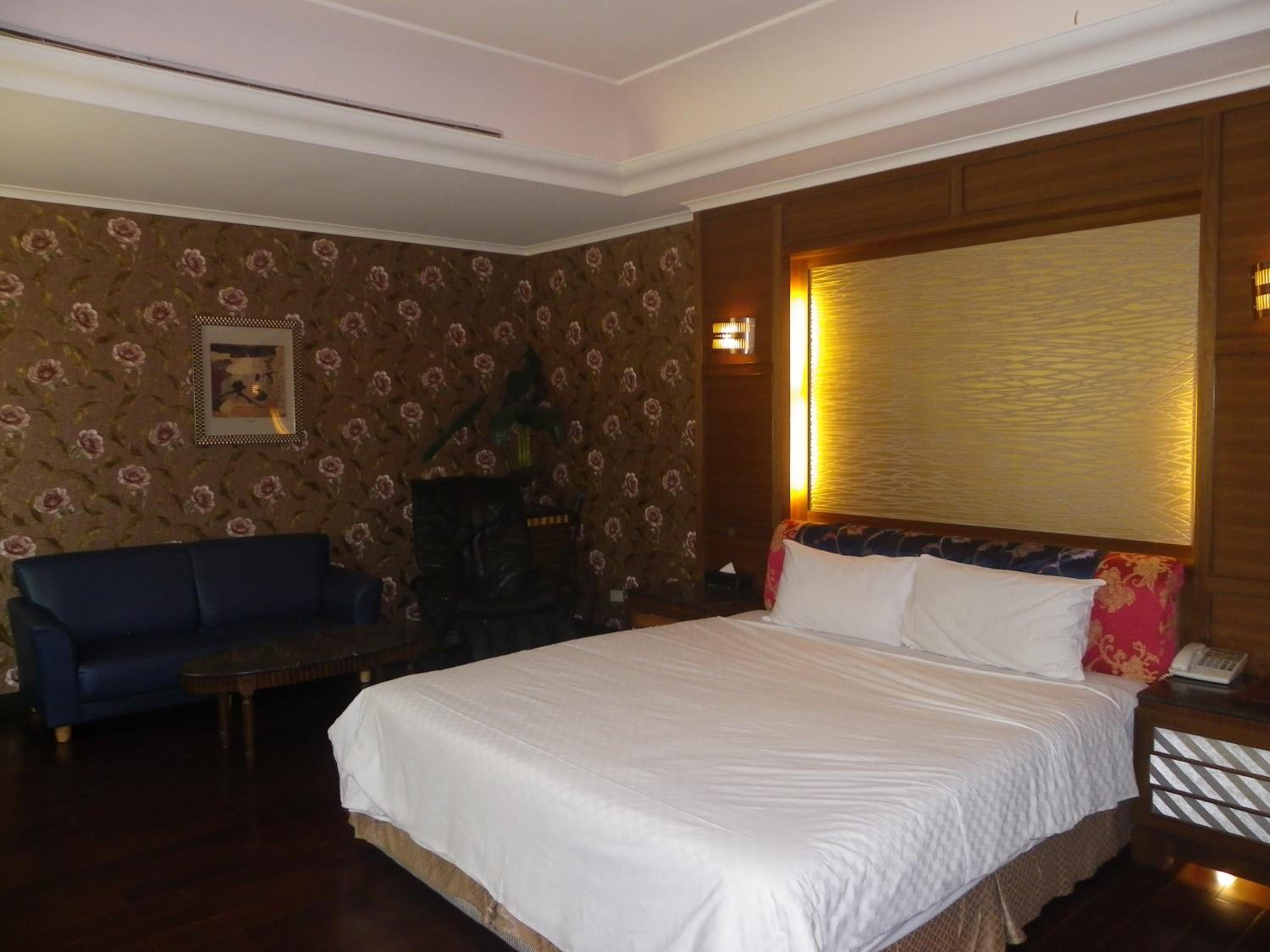 King Room with Spa Bath photo 1