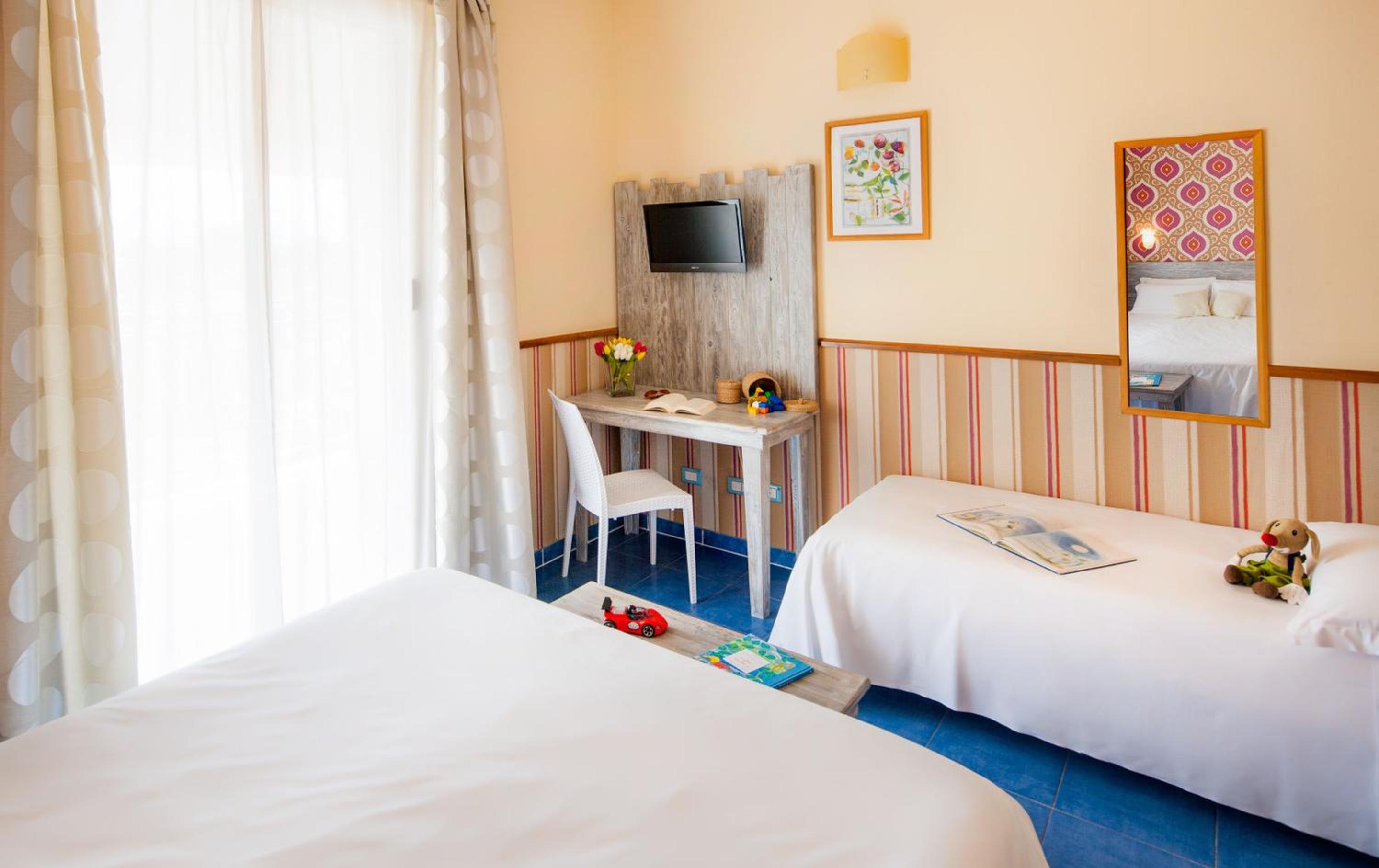 Triple Room - Photo 1