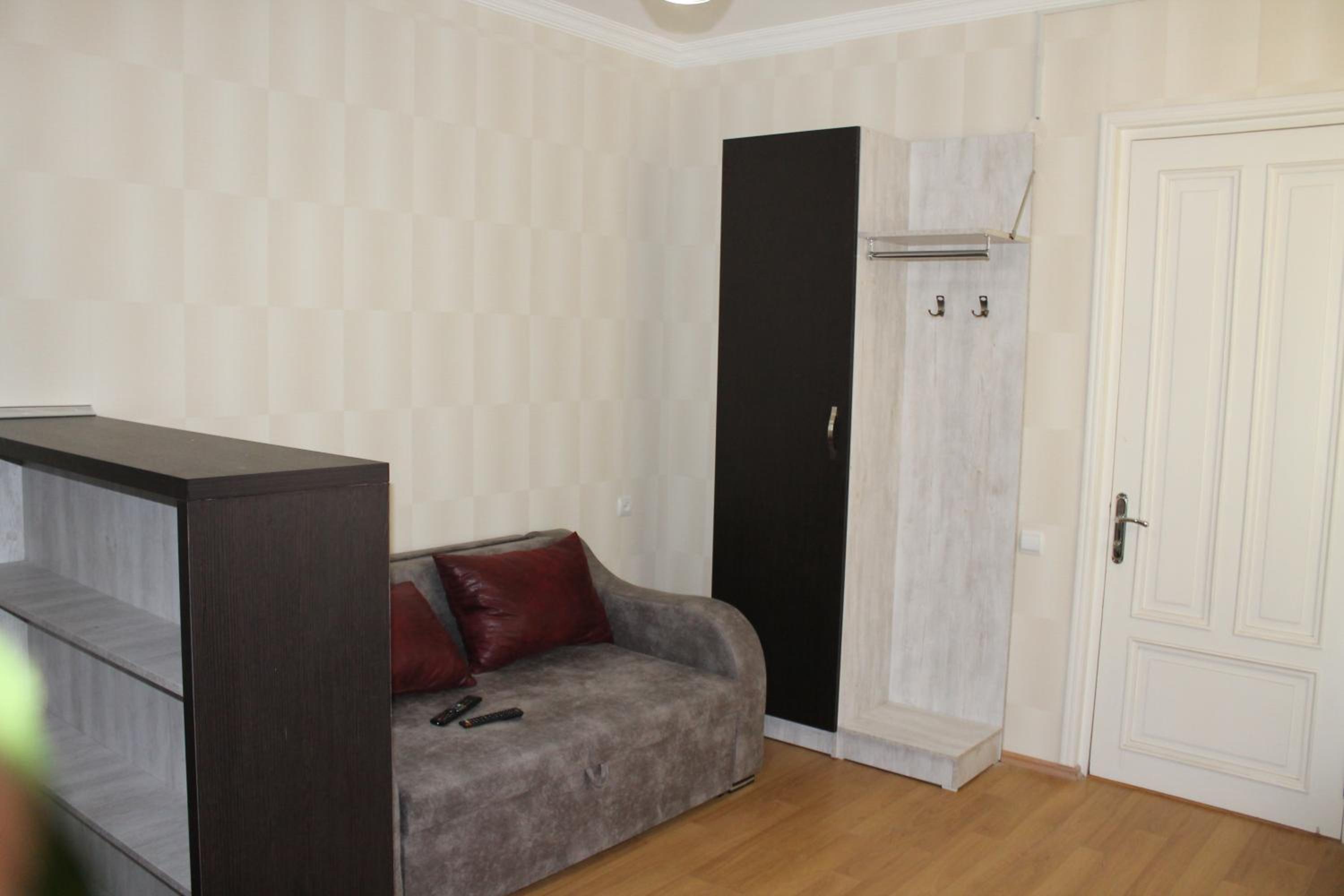 Apartment with Mountain View photo 1