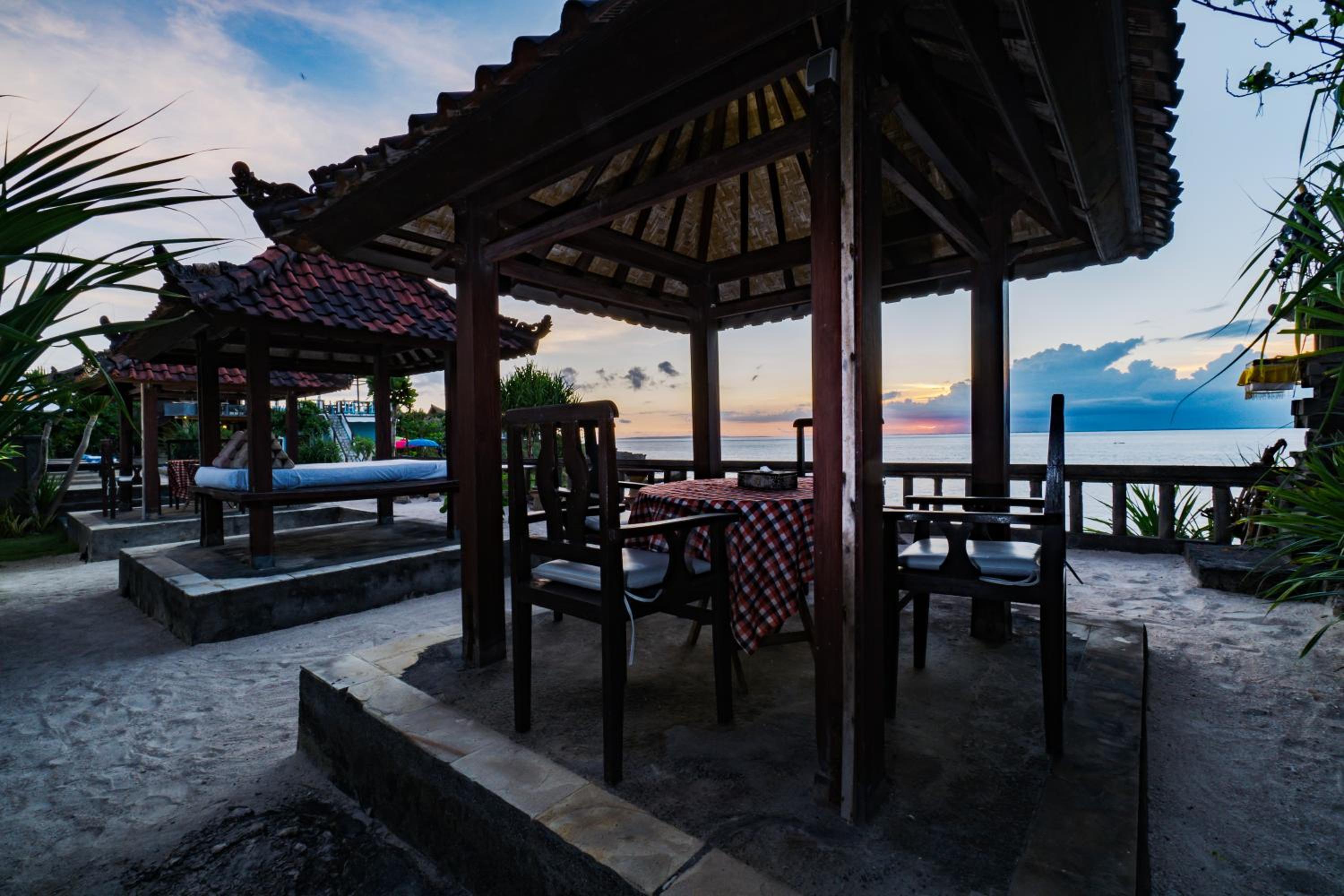 Deluxe Double Room with Sea View - Photo 14