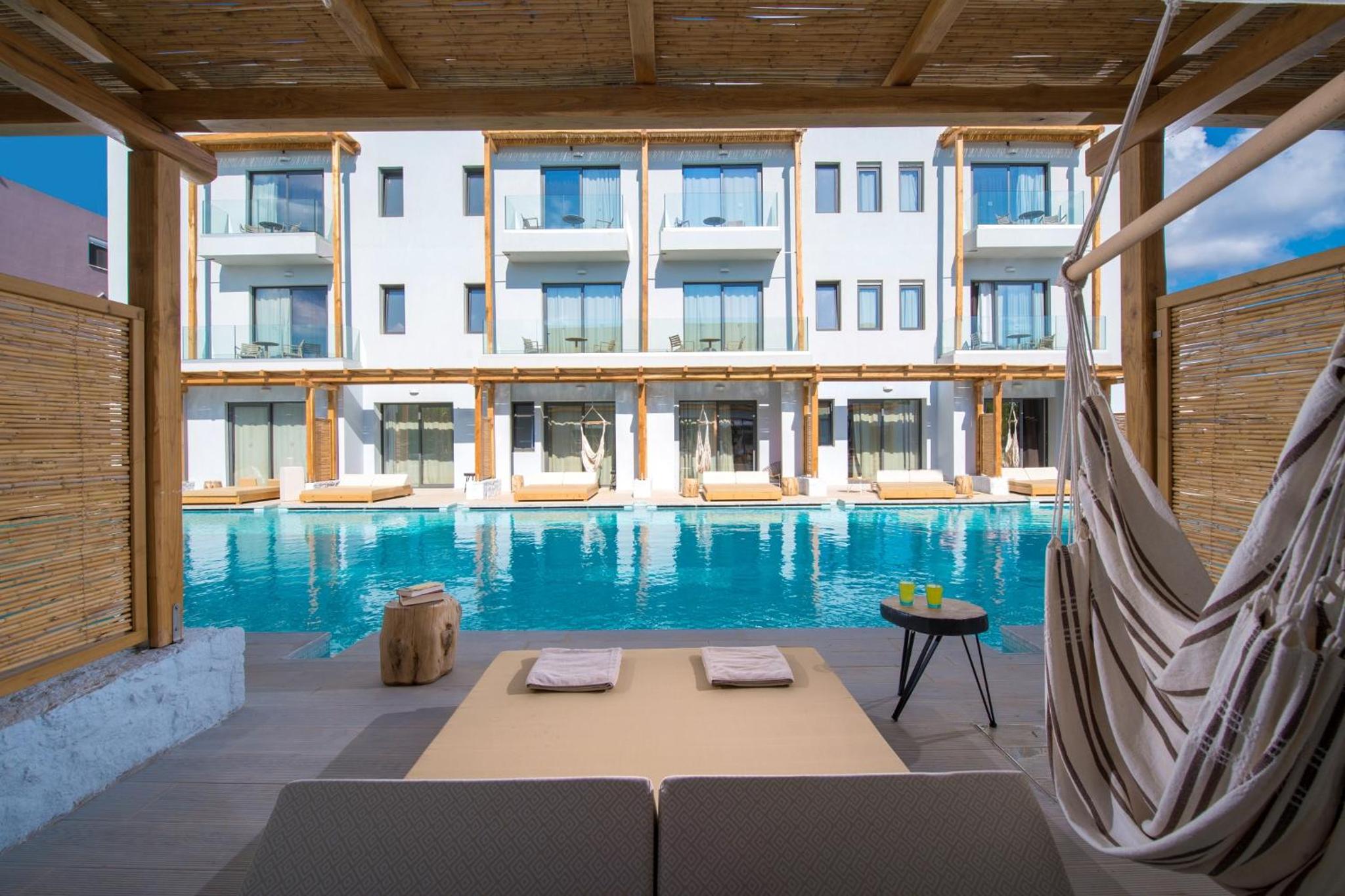 Double Room Plus Swim Up - Photo 6