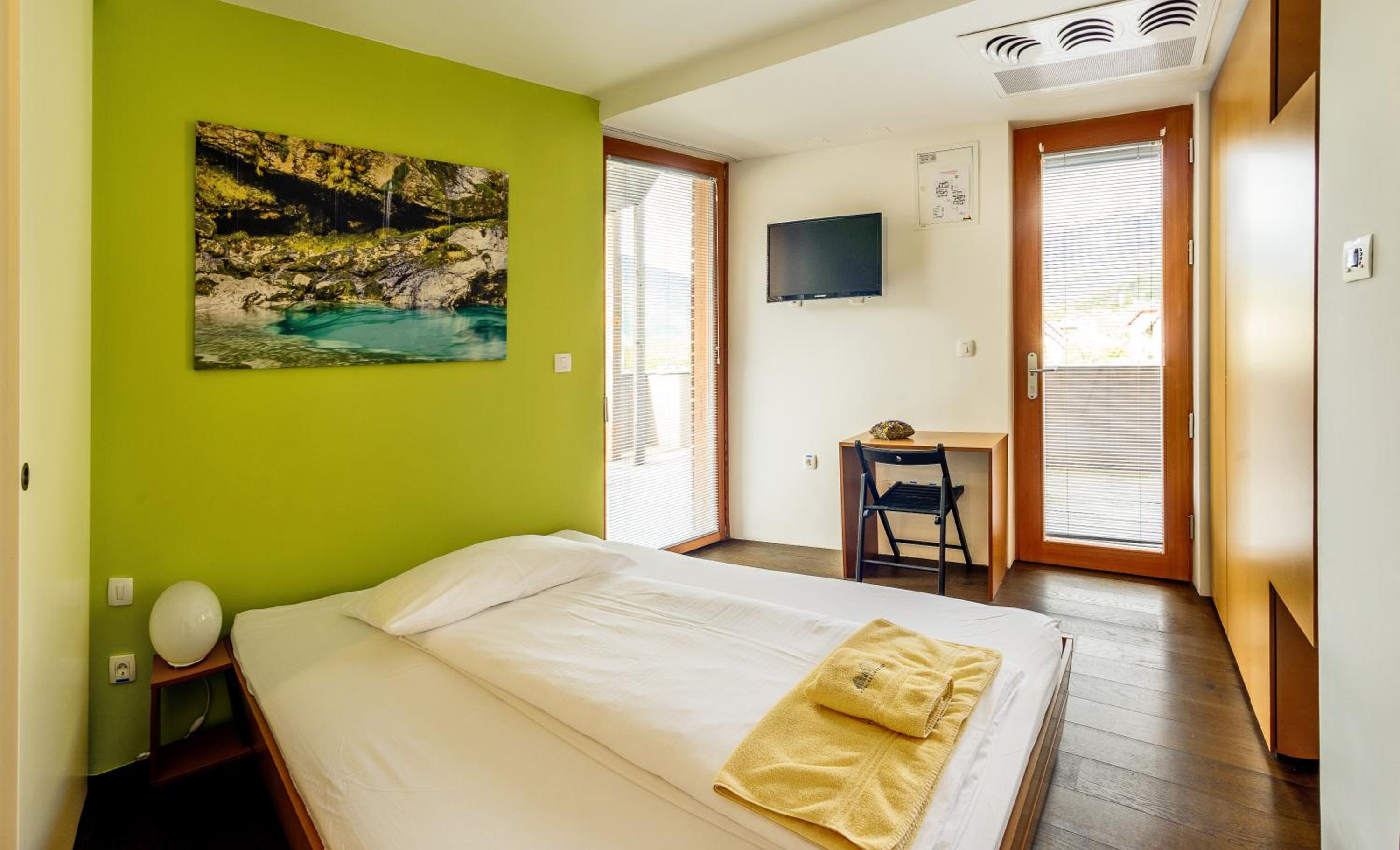 Single Room photo 2