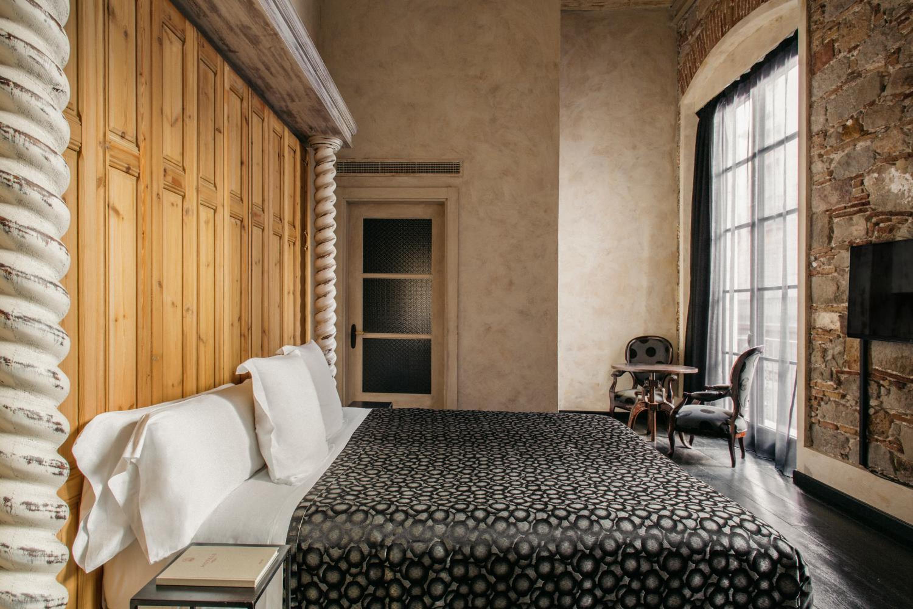 Executive Room photo 2