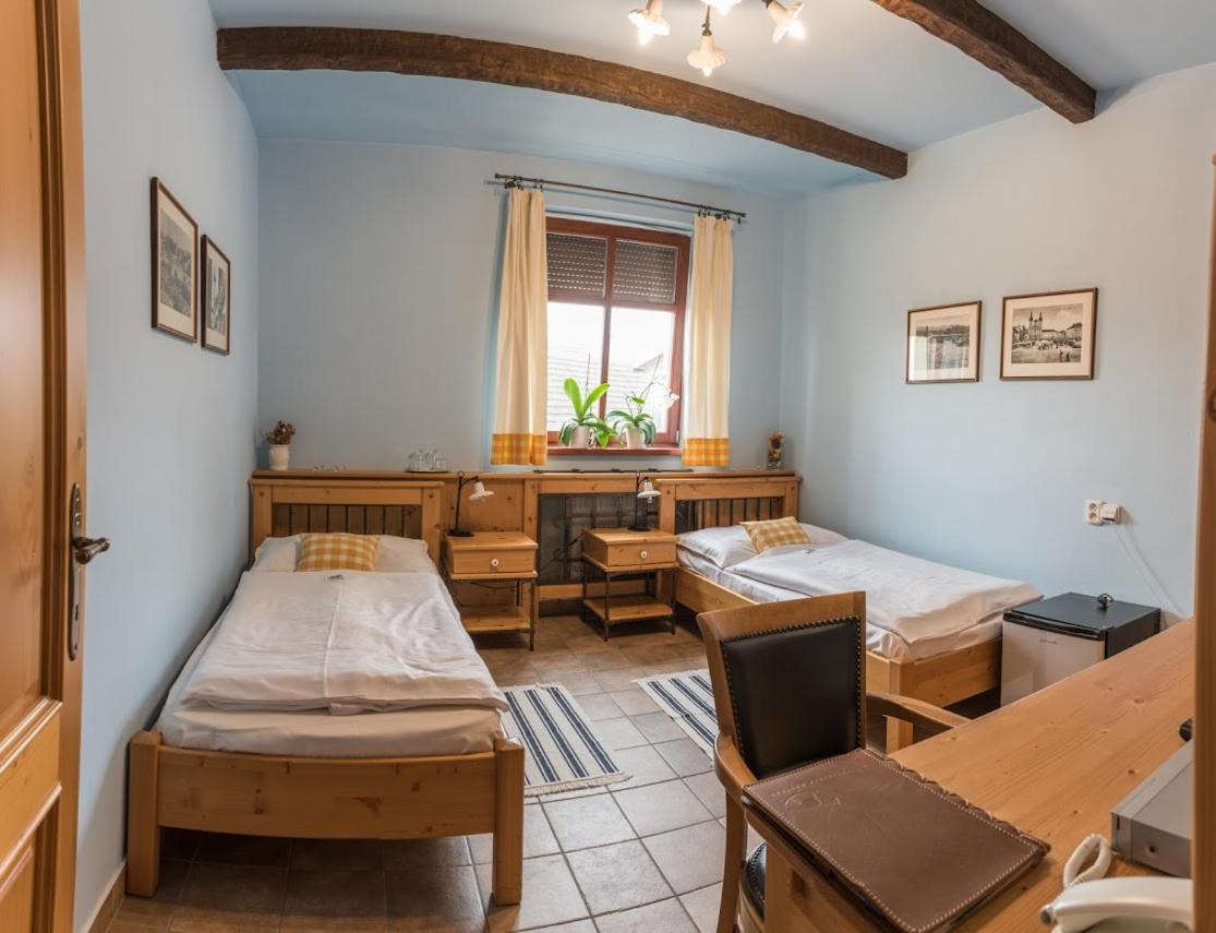 Standard Double or Twin Room - Photo 1