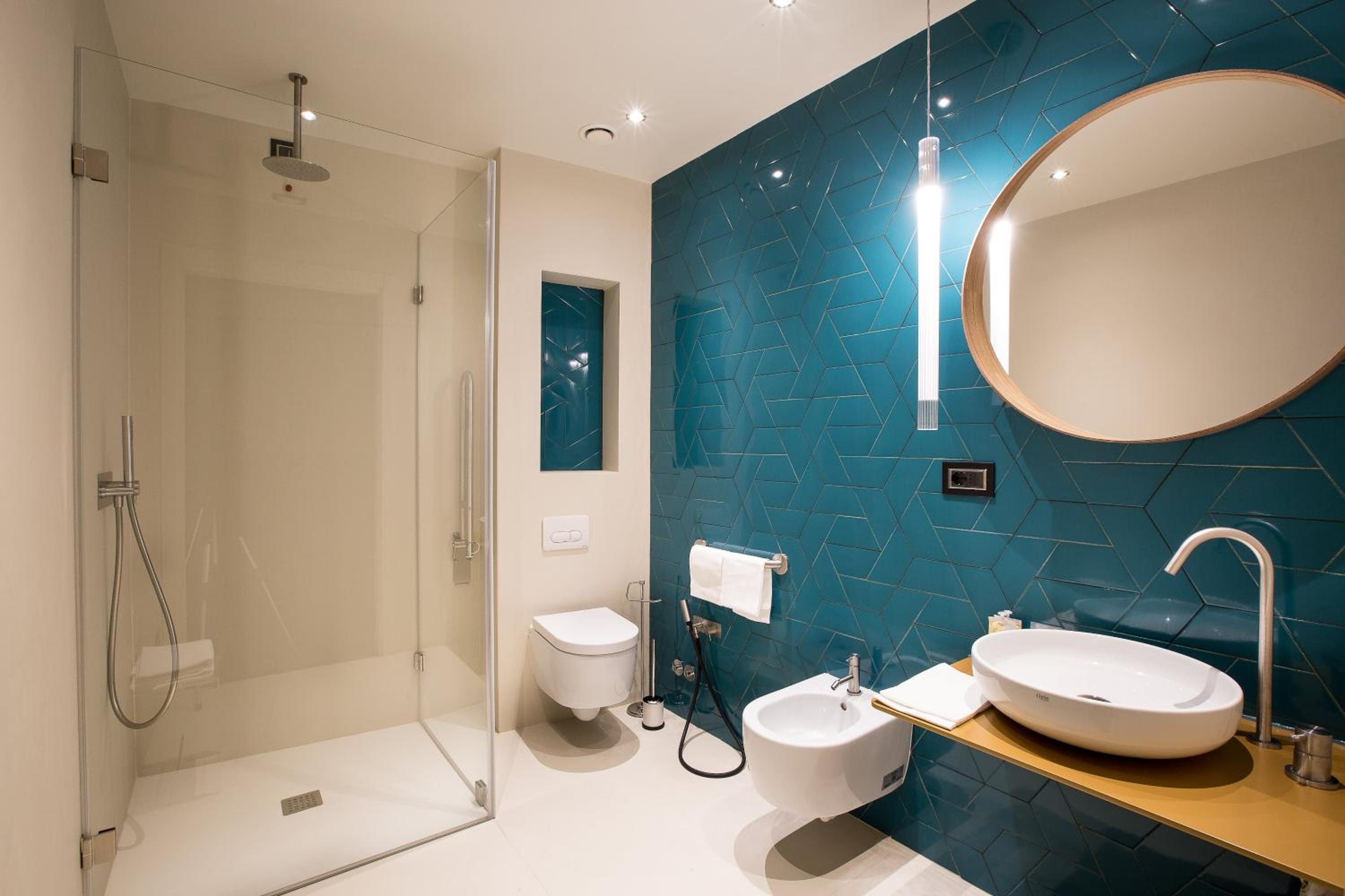 Premium Triple Room - Photo 3