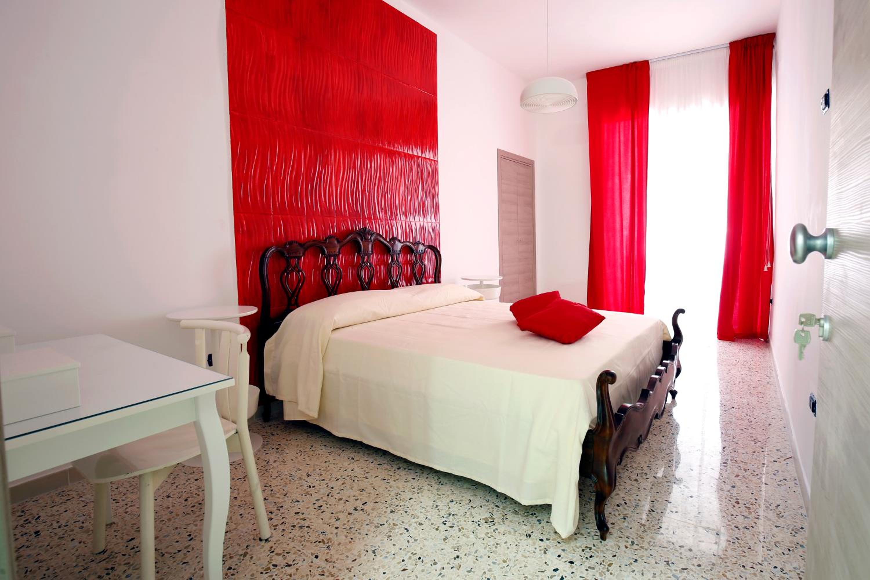 Double Room with Private External Bathroom