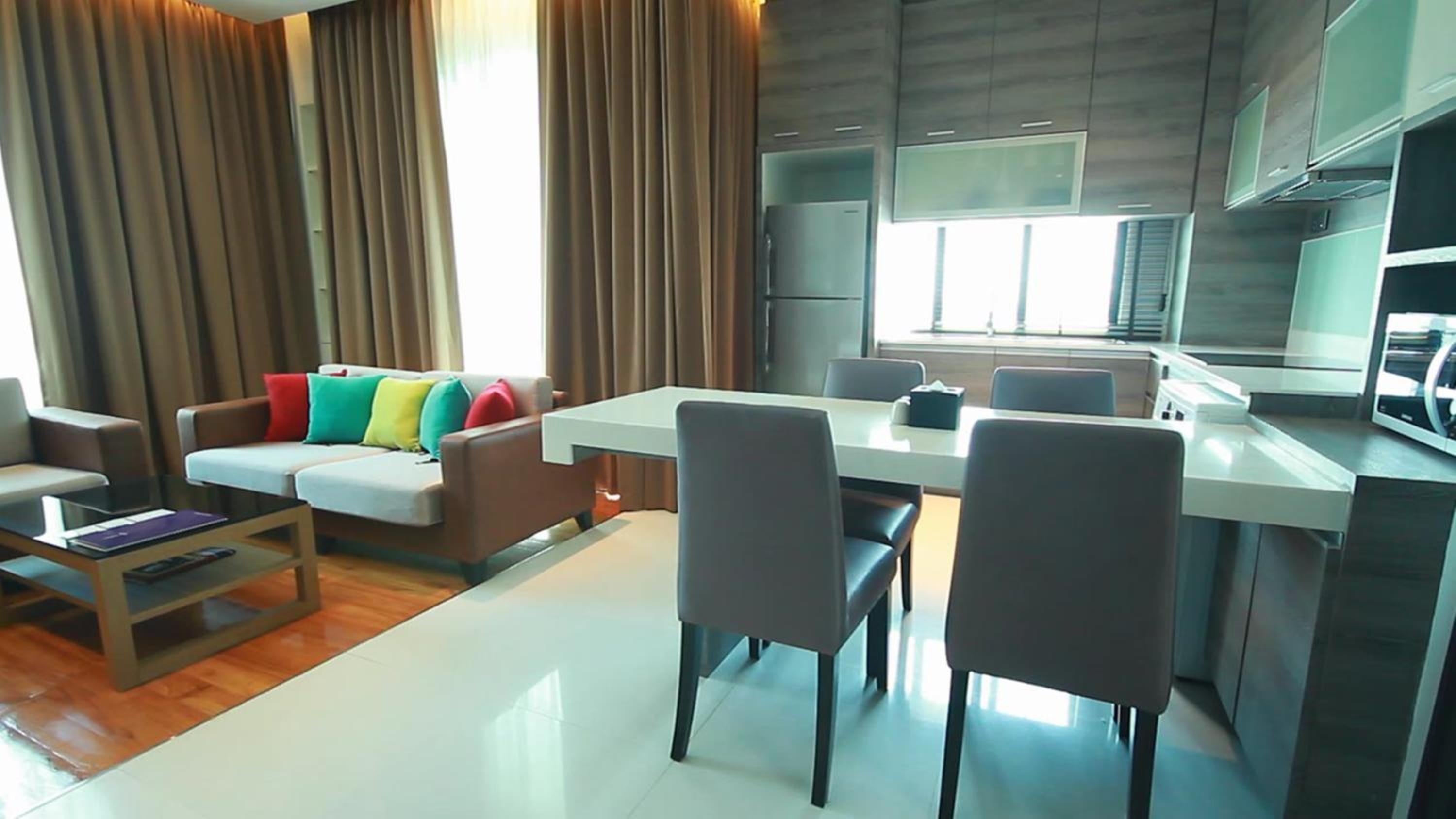 Firefly Two Bedroom Suite photo 3