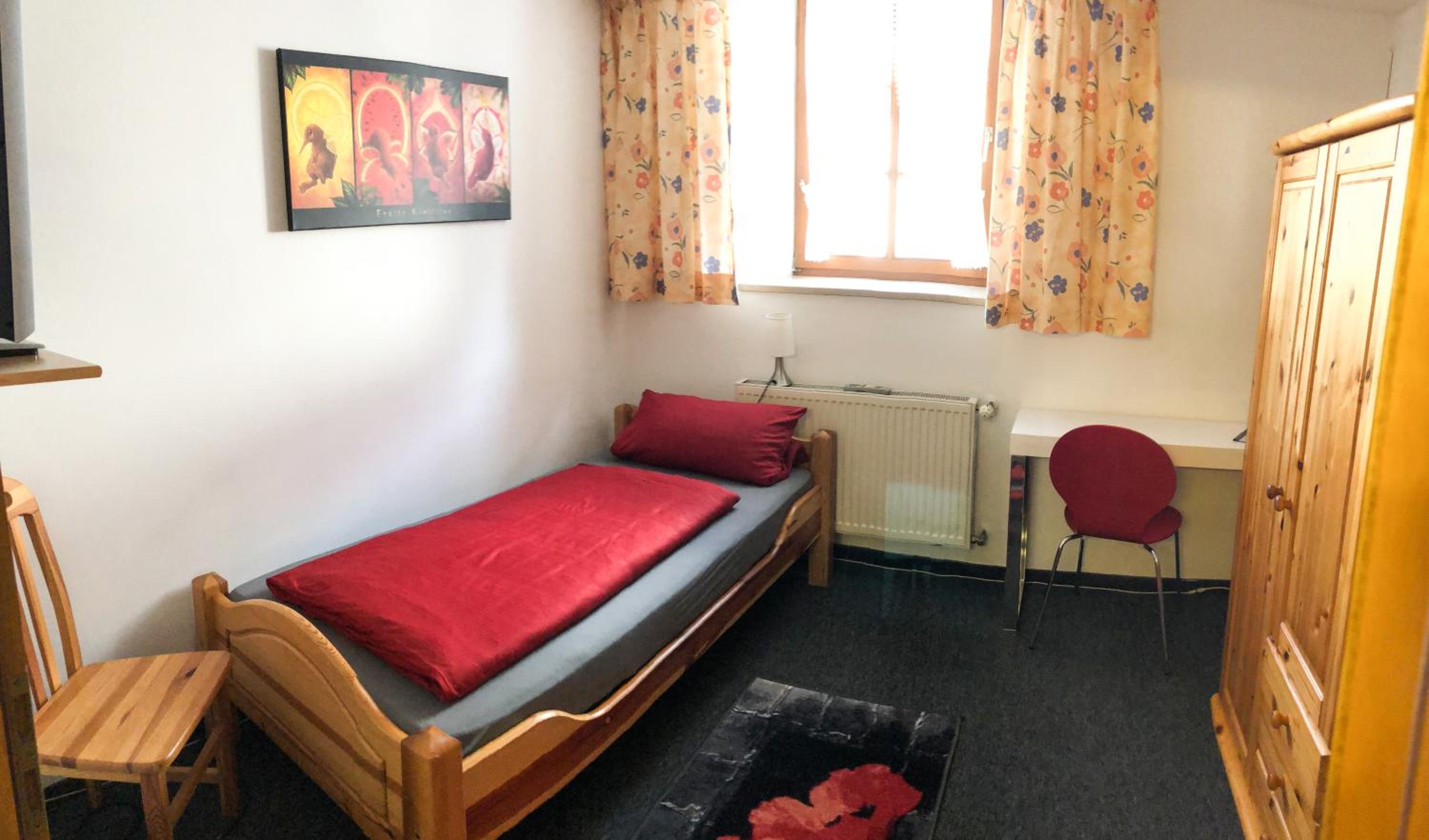 Single Room photo 3