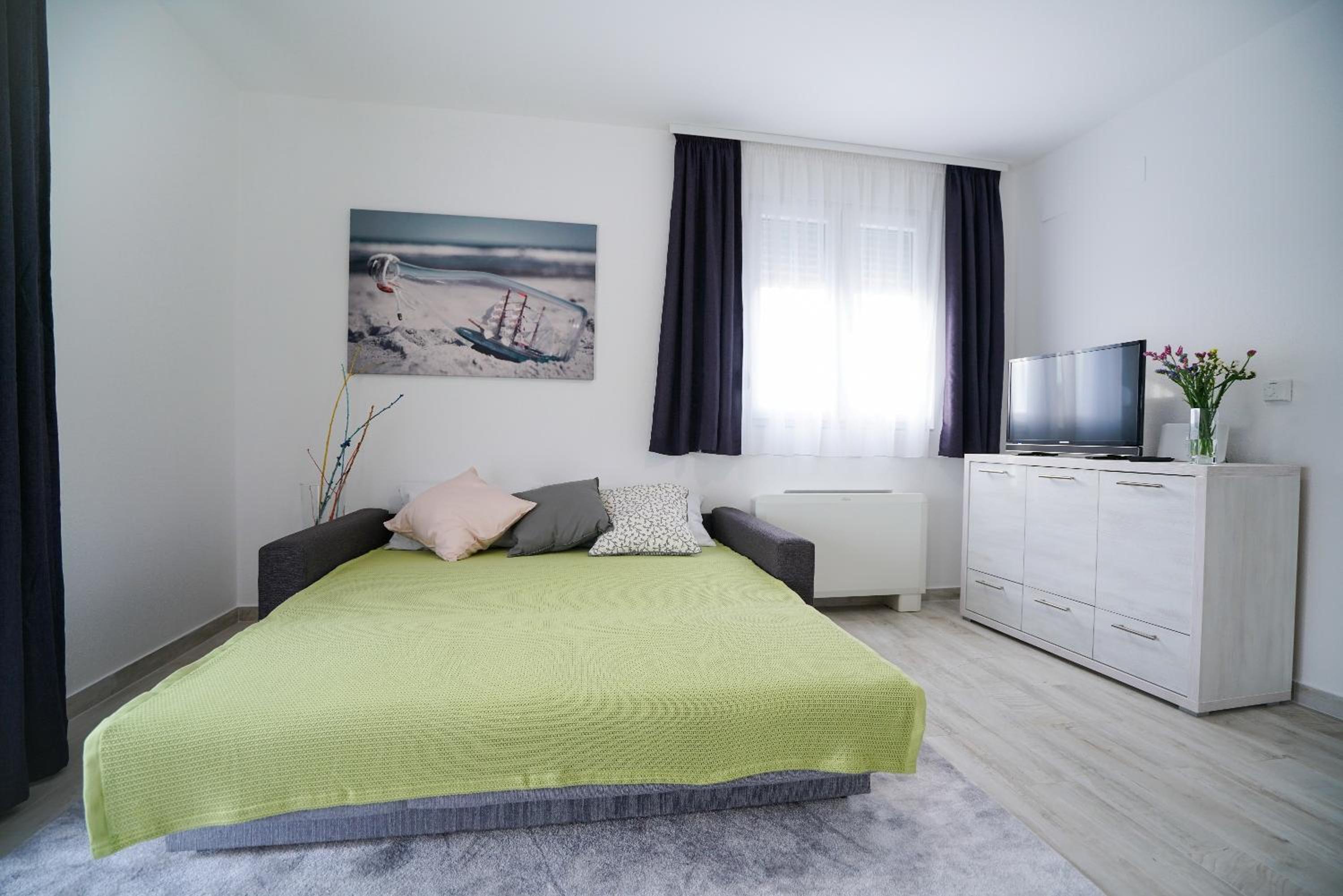 Apartment with Balcony