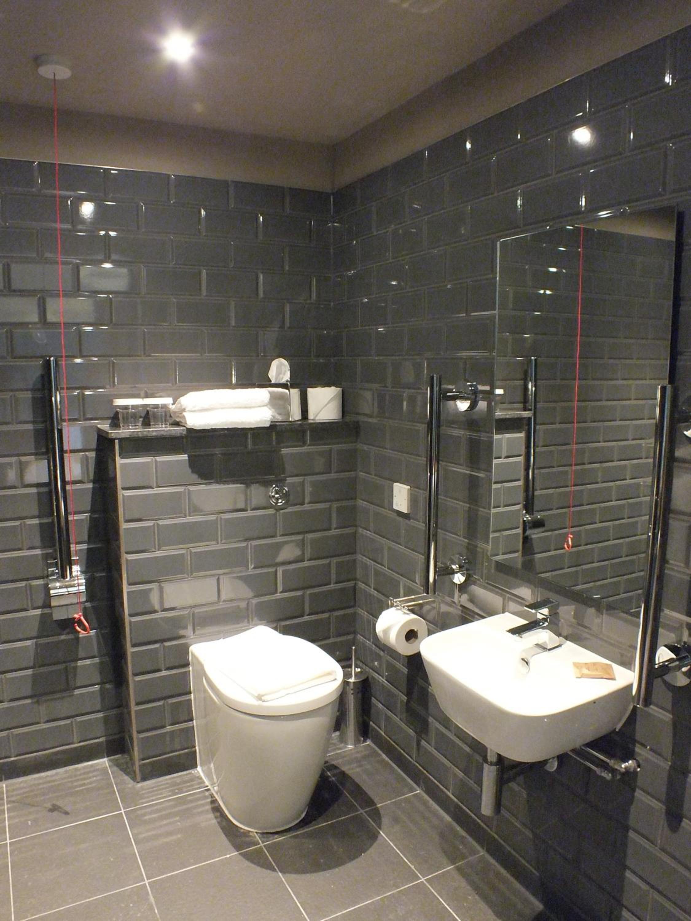 Triple Room Disability Access photo 2