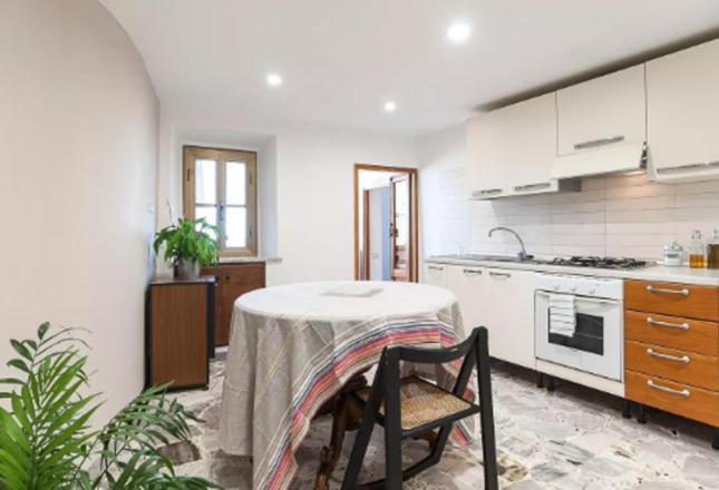 Apartment - Photo 20