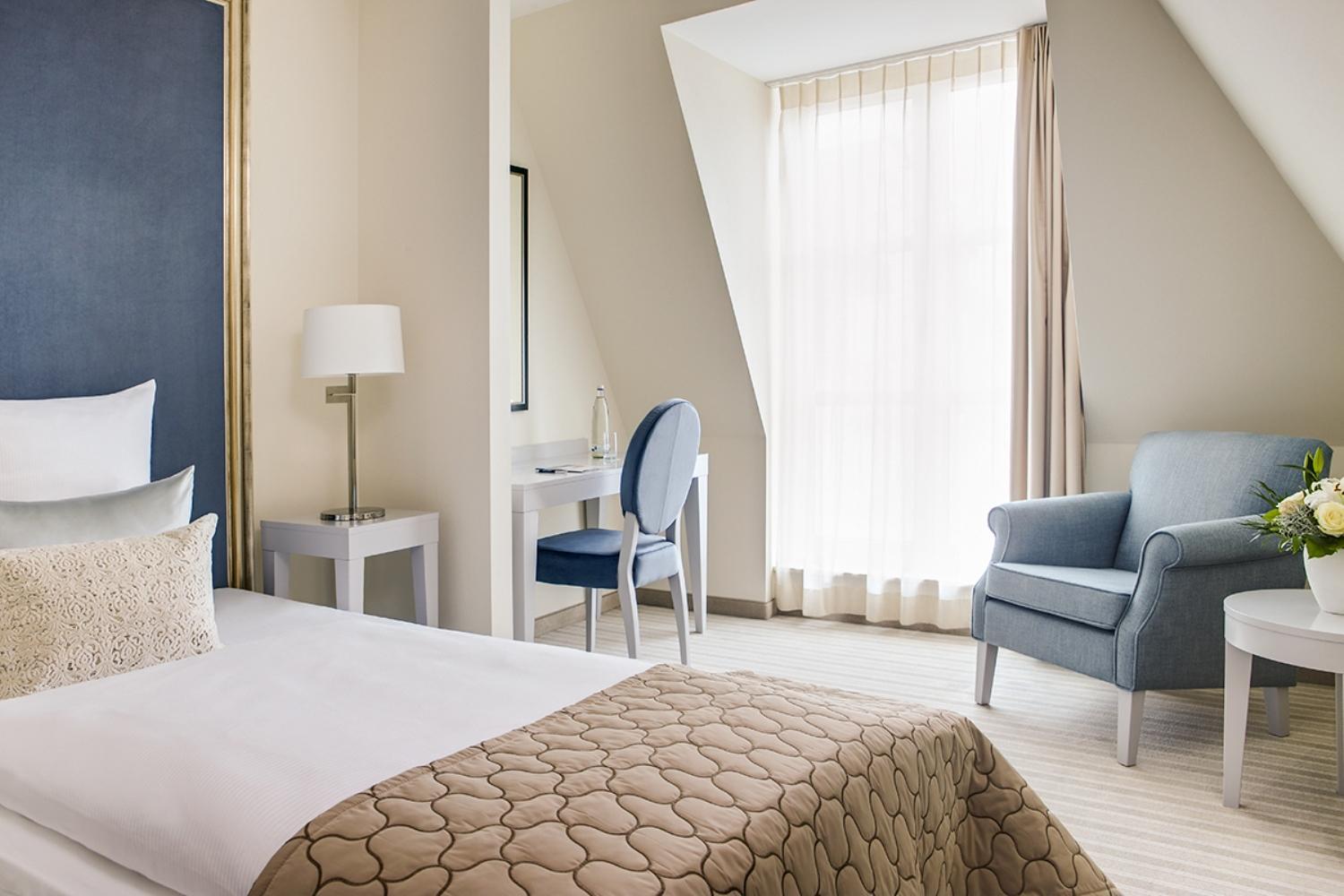 Deluxe Single Room