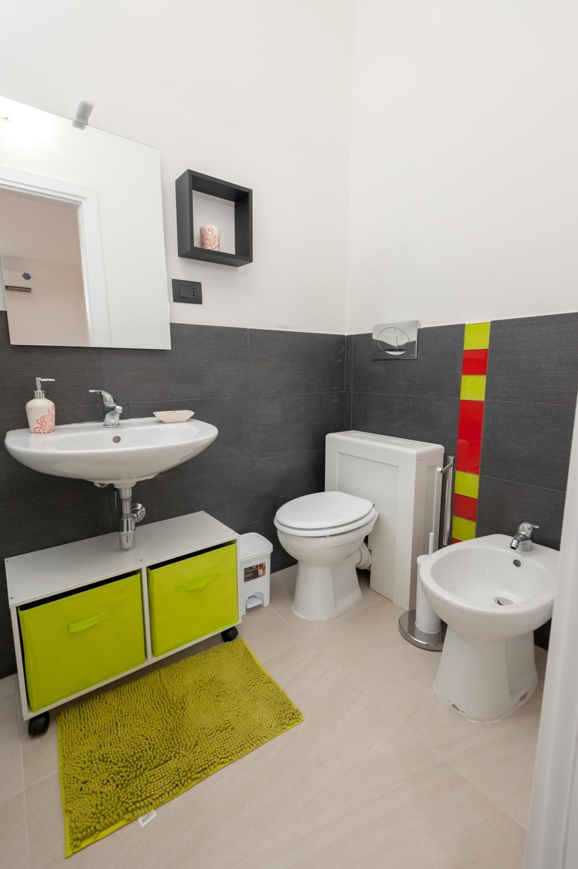 Triple Room with Private Bathroom - Photo 3