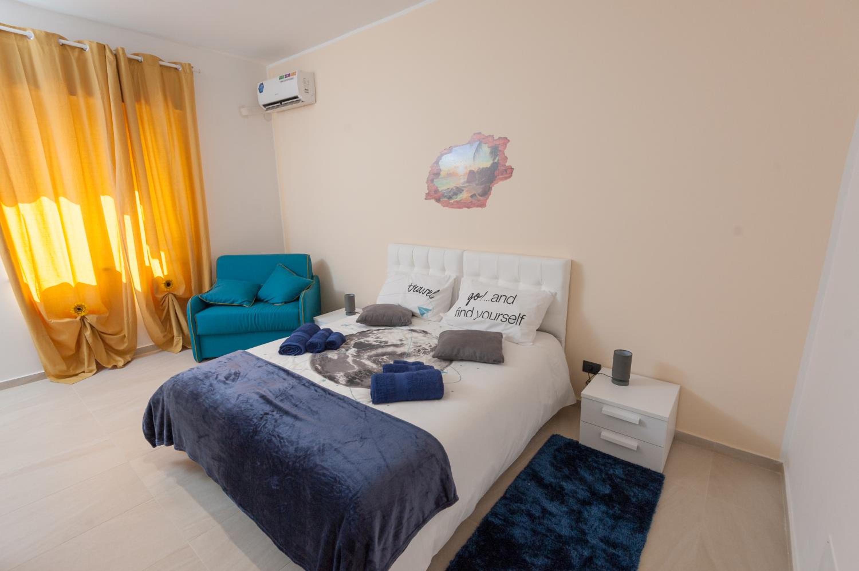 Triple Room with Private Bathroom