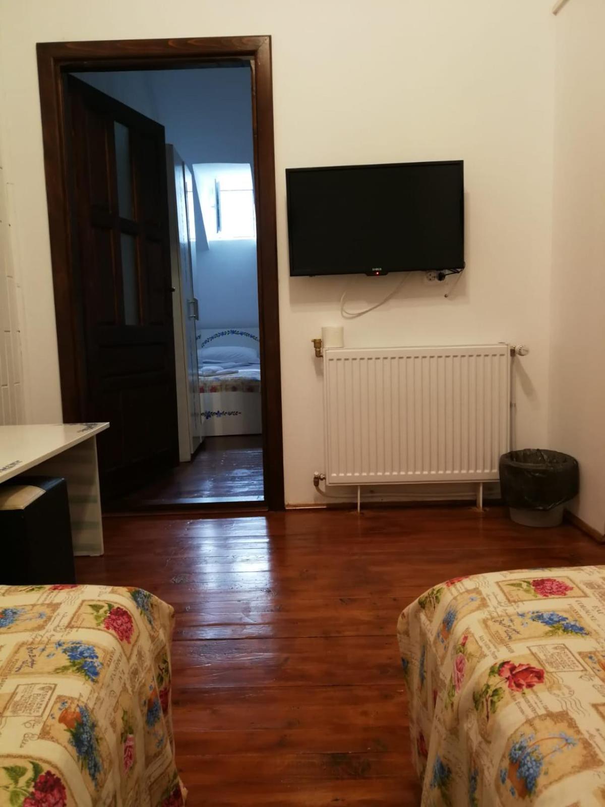 Suite photo 1