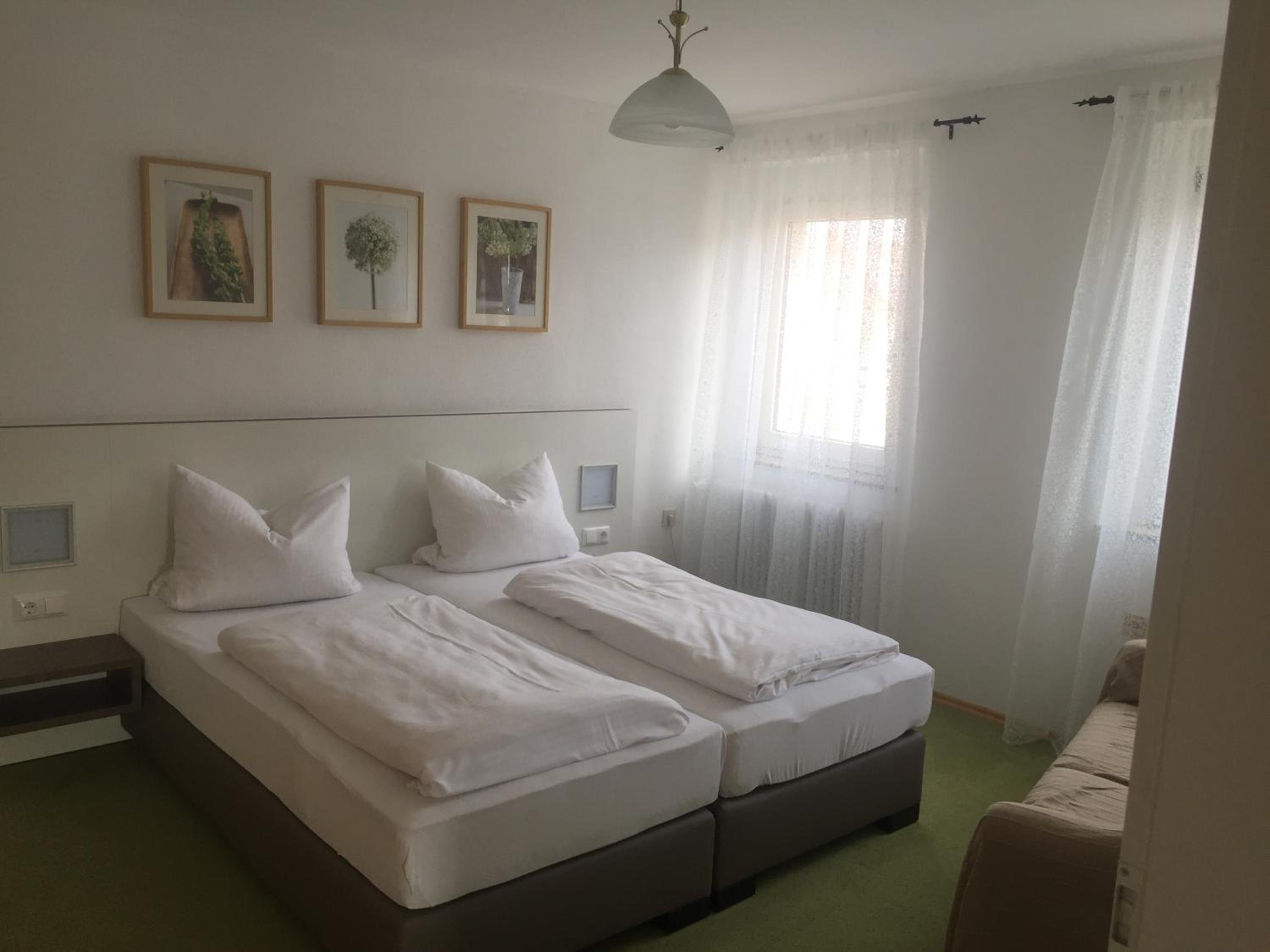 Apartment photo 1