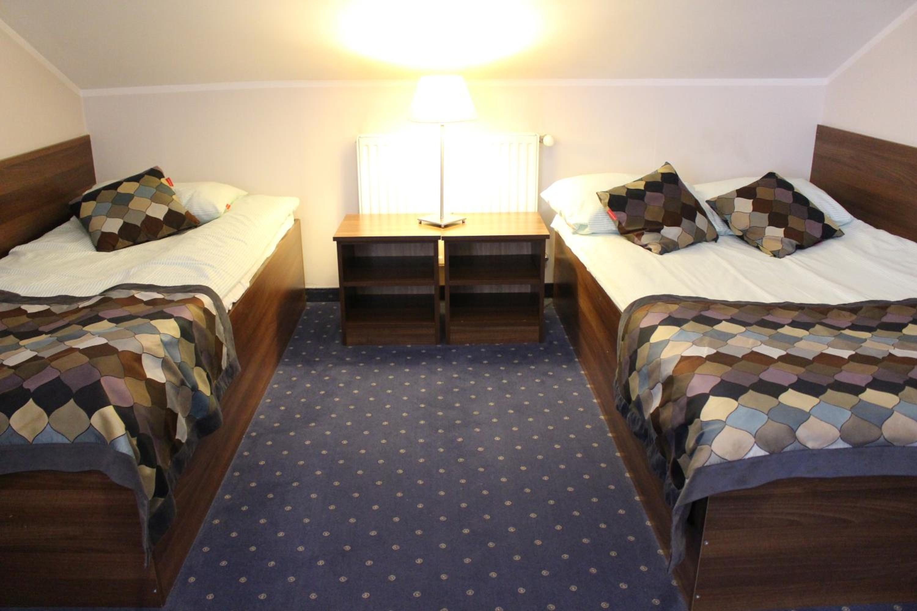 Economy Double Room - Photo 3