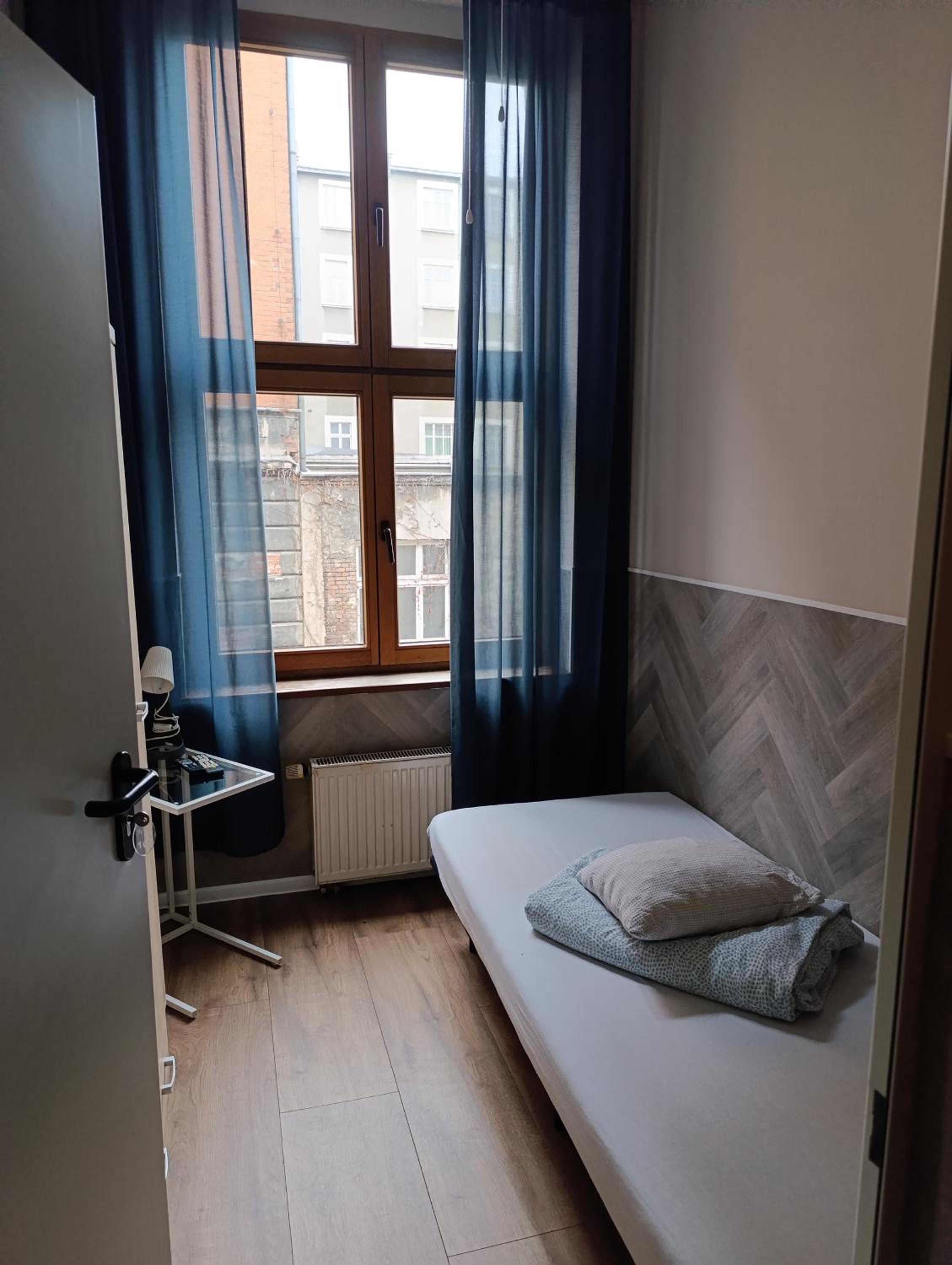 Small Single Room