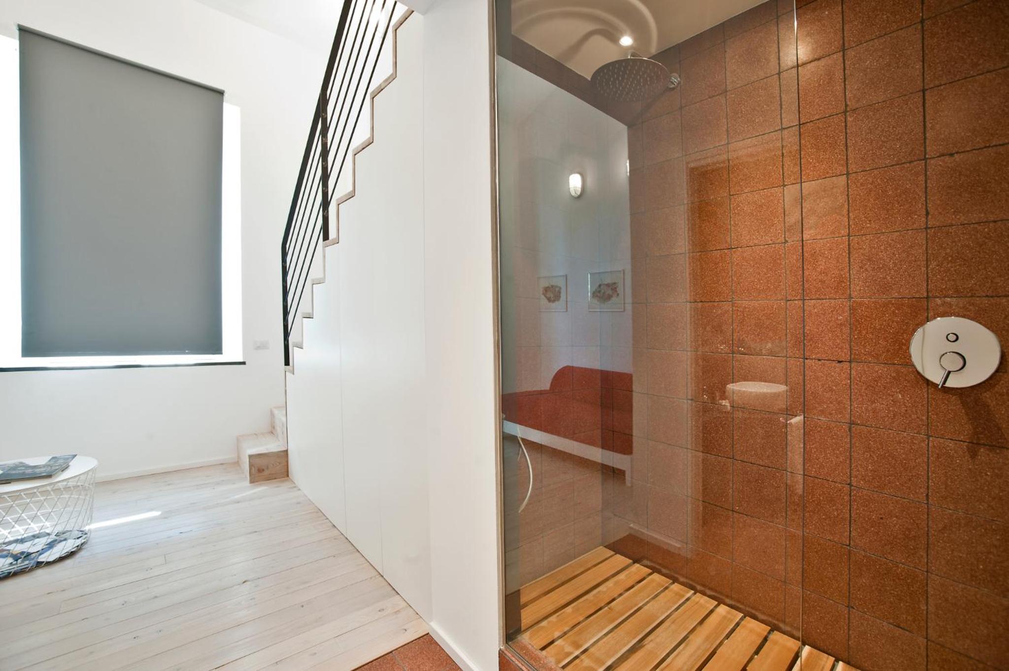 Deluxe Room - Photo 11