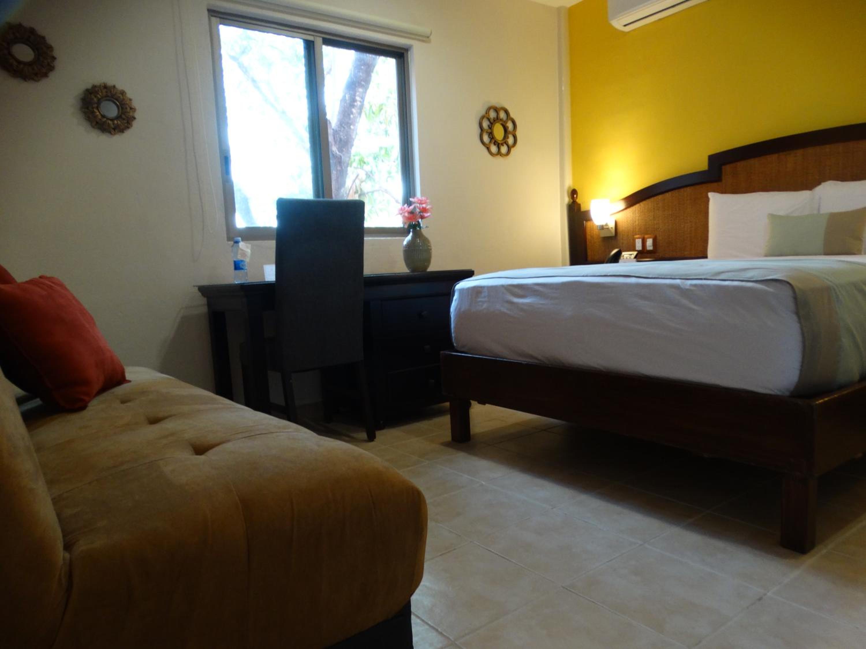 Economy Double Room photo 3