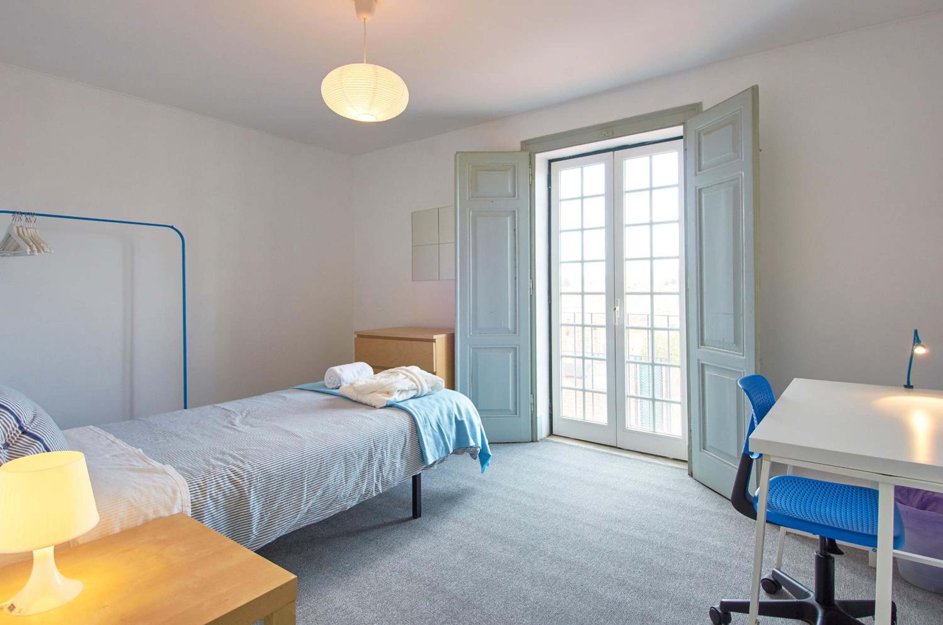 Deluxe Double Room with Balcony - Photo 3