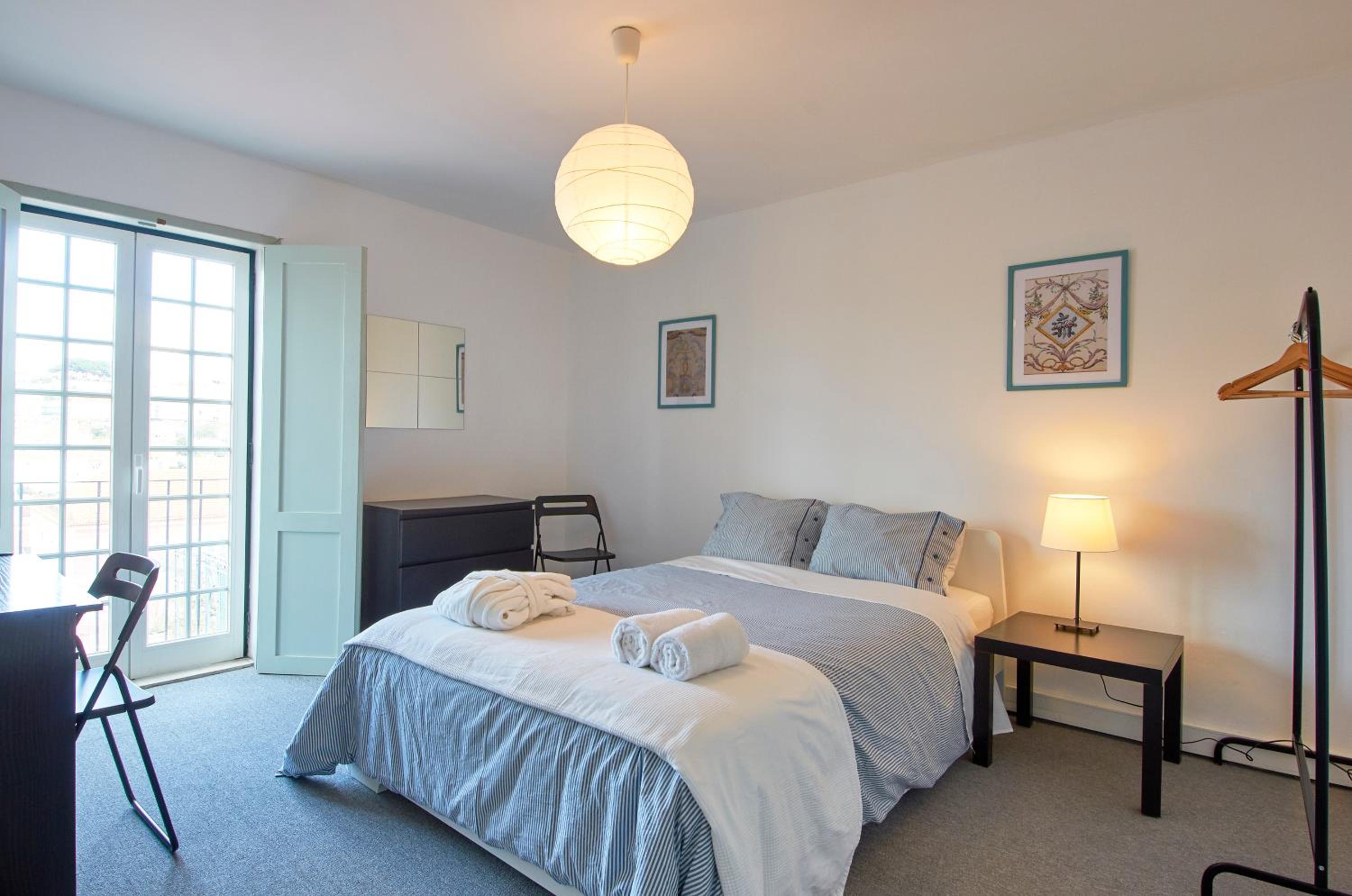 Double Room with Balcony with Shared Bathroom photo 1