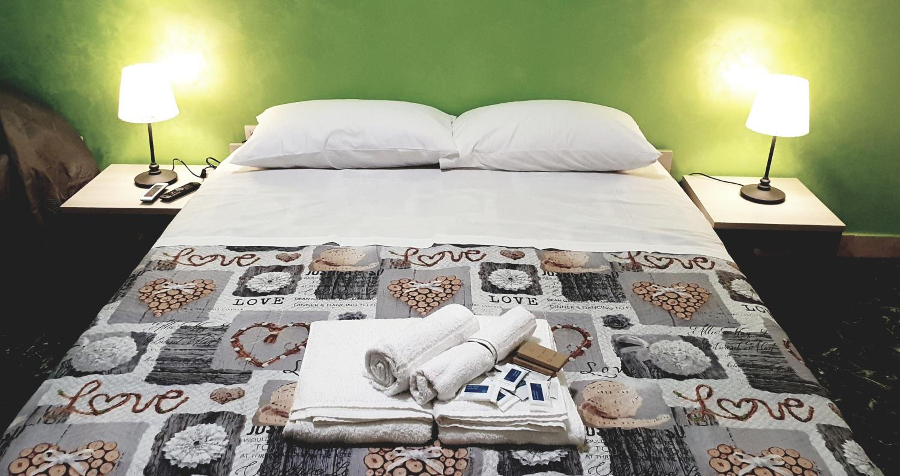 Triple Room with Shared Bathroom
