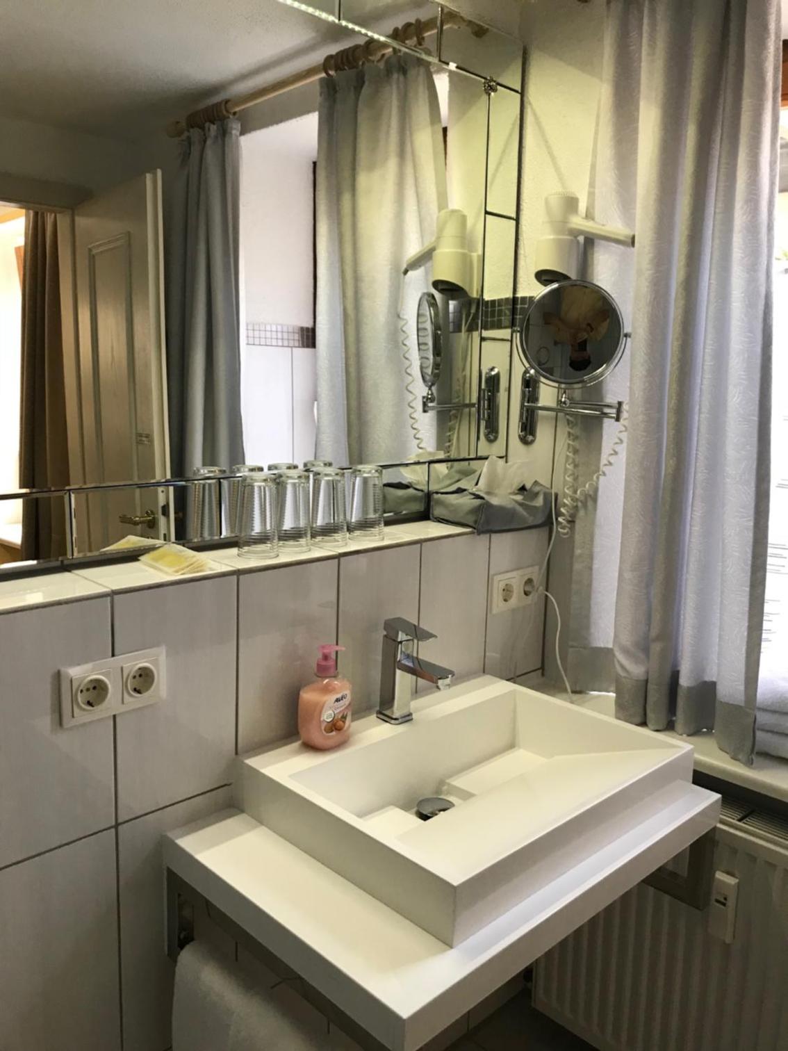 Triple Room (Annex) - Photo 4