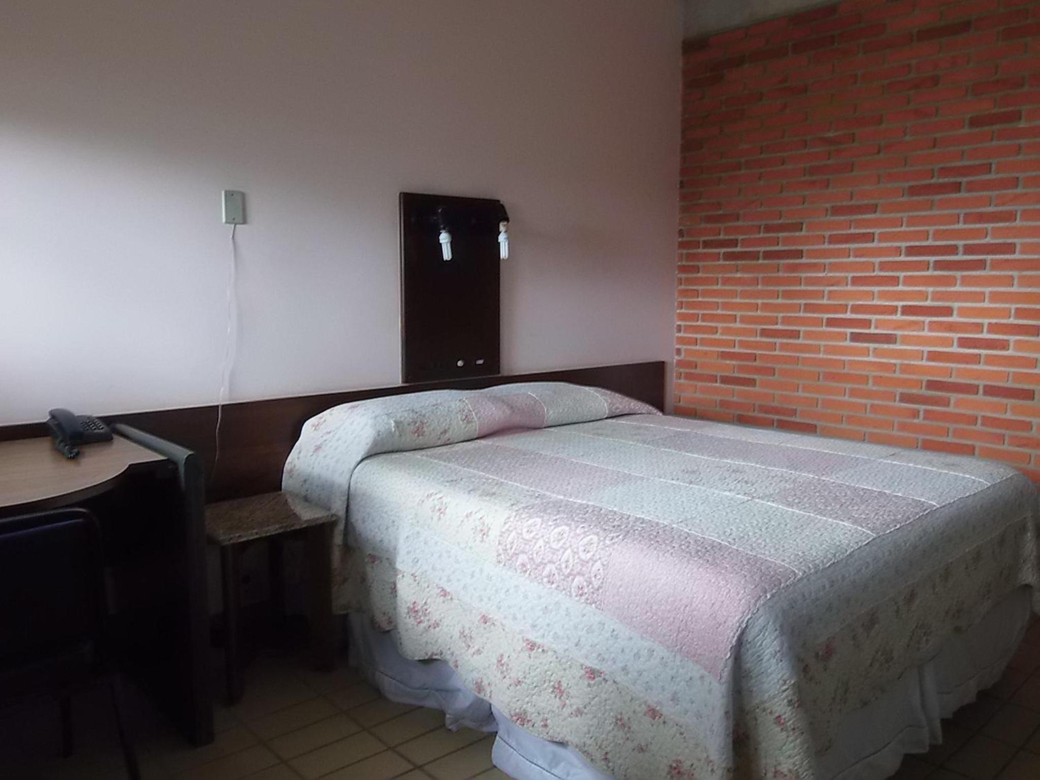 Standard Double Room - Photo 1