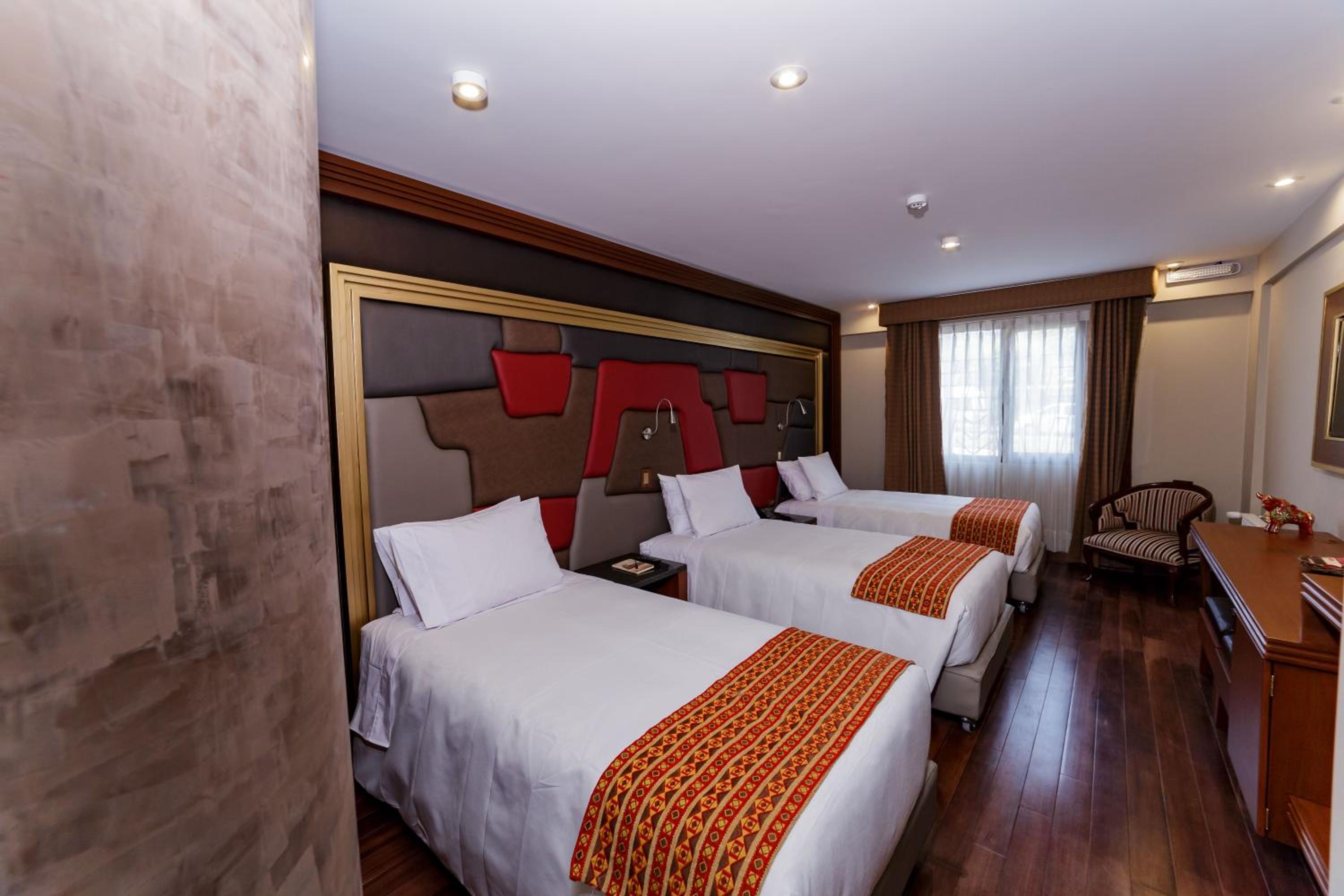 Superior Triple Room photo 2