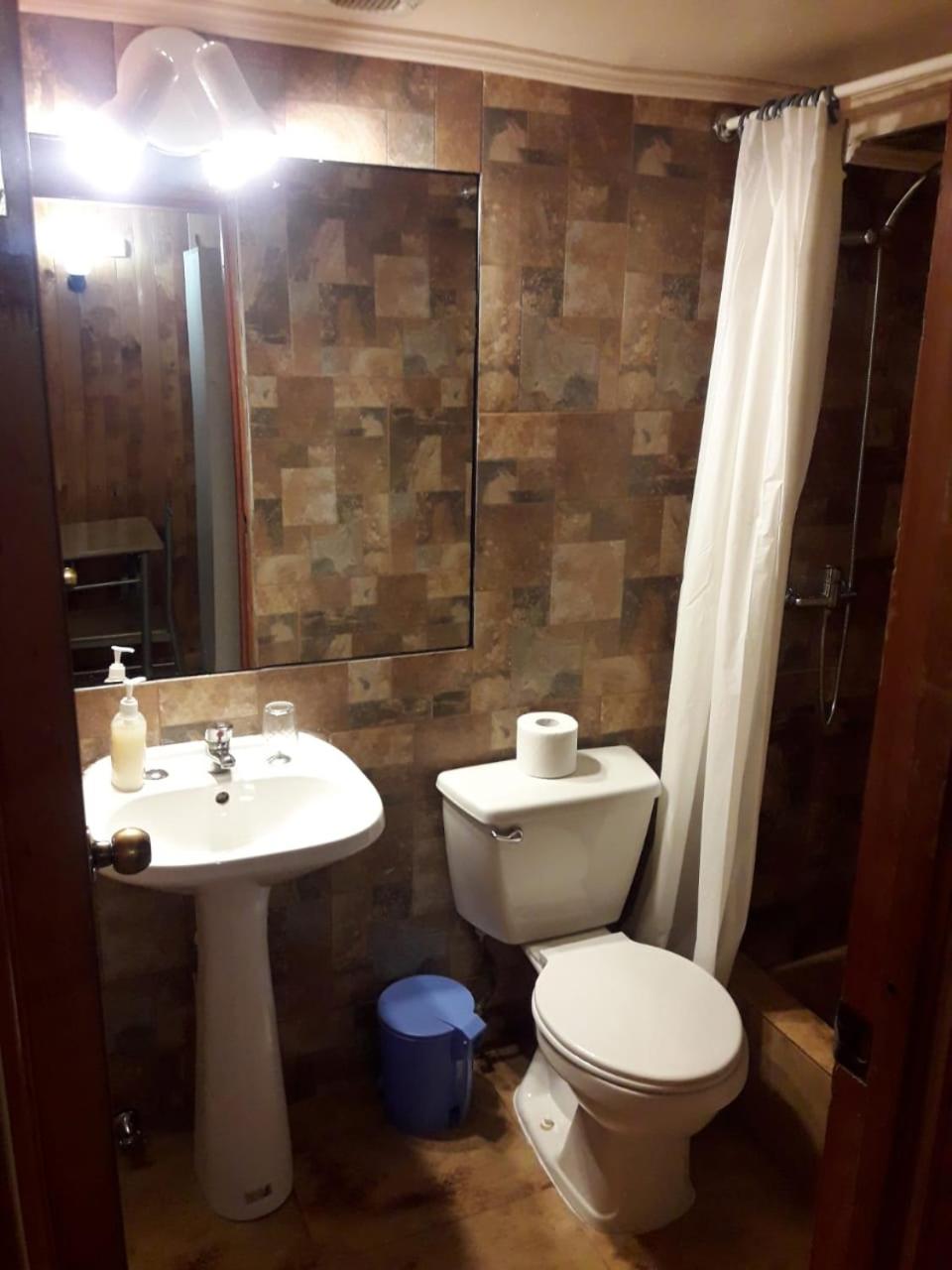 Triple Room with Private Bathroom photo 3