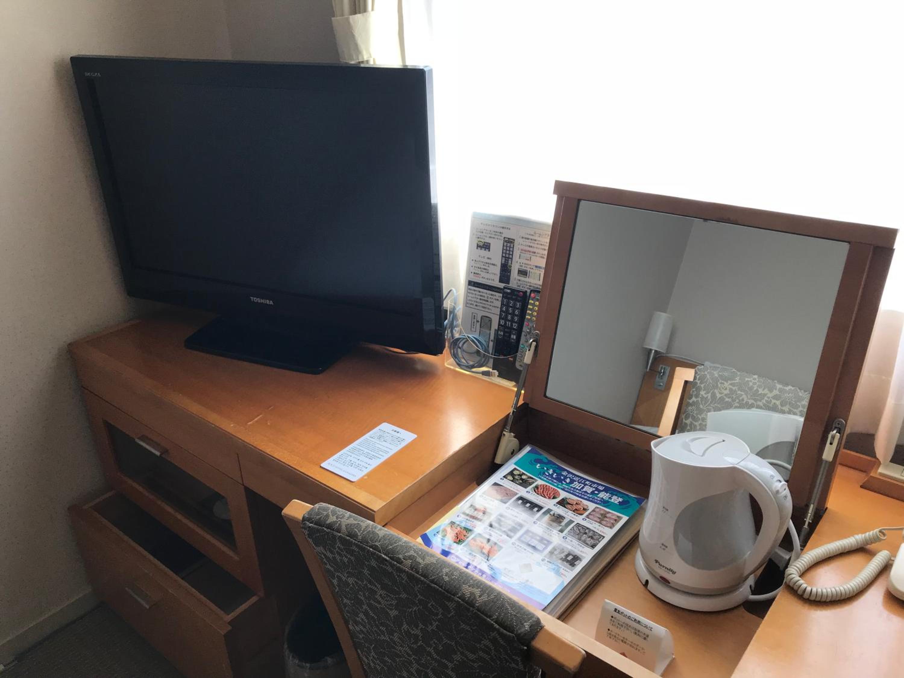 Standard Double Room with Park View - Non-Smoking photo 3