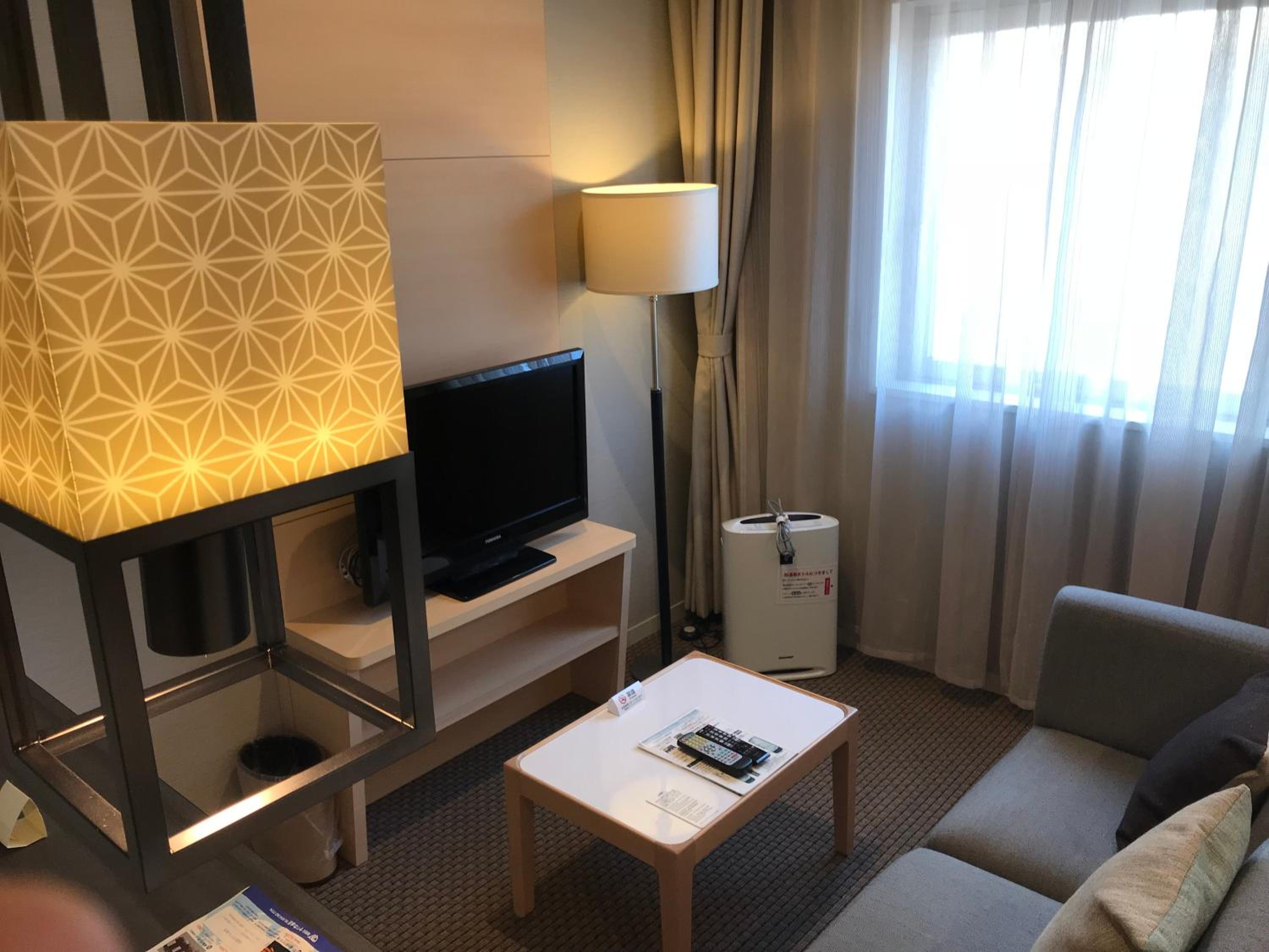 Triple Room - Non-Smoking photo 3