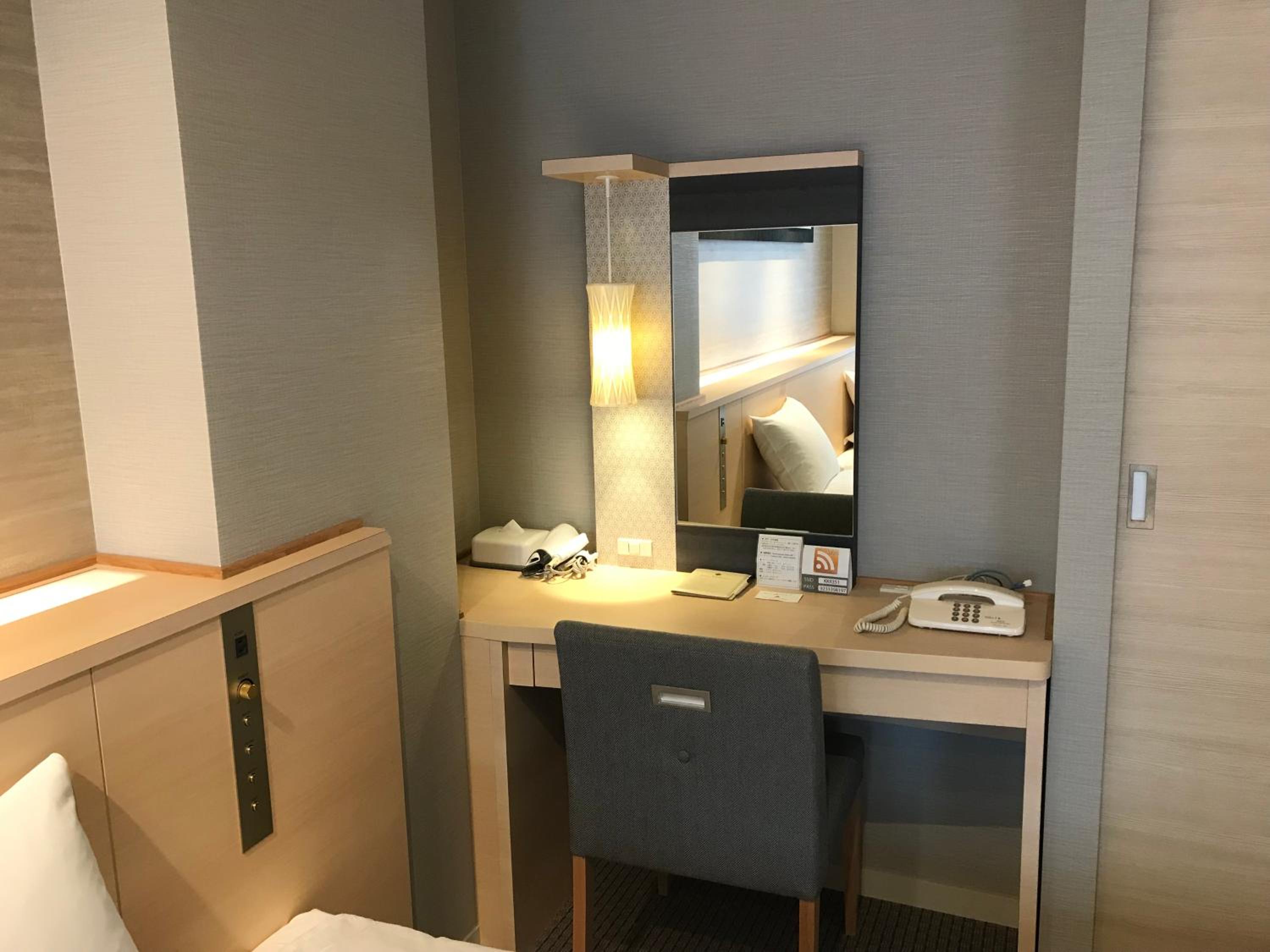 Triple Room - Non-Smoking photo 1