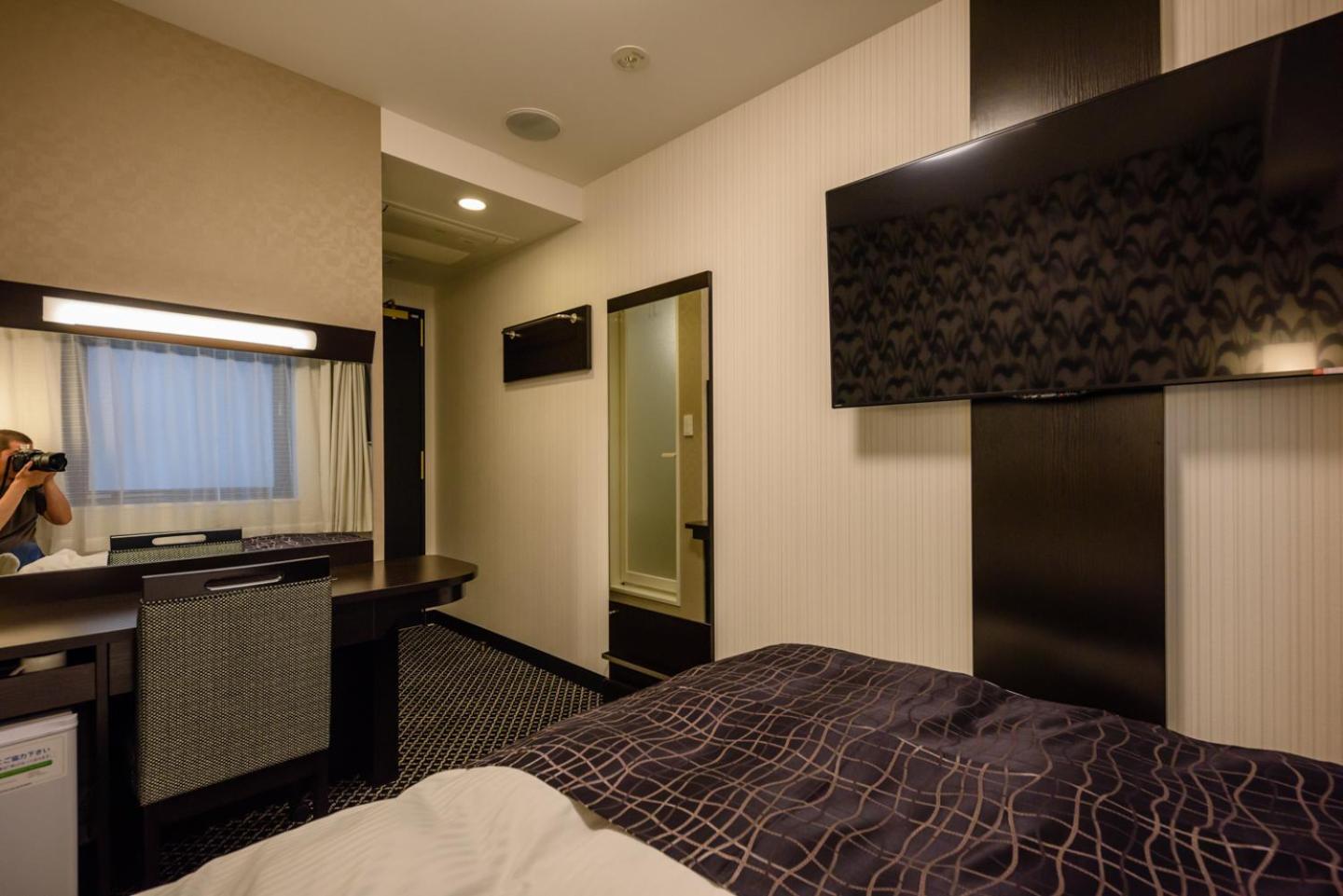 Single Room - Non-Smoking