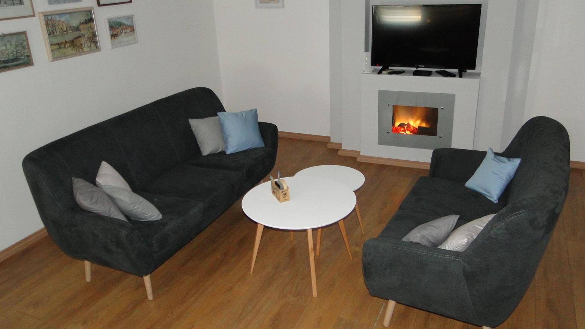 Apartment photo 1