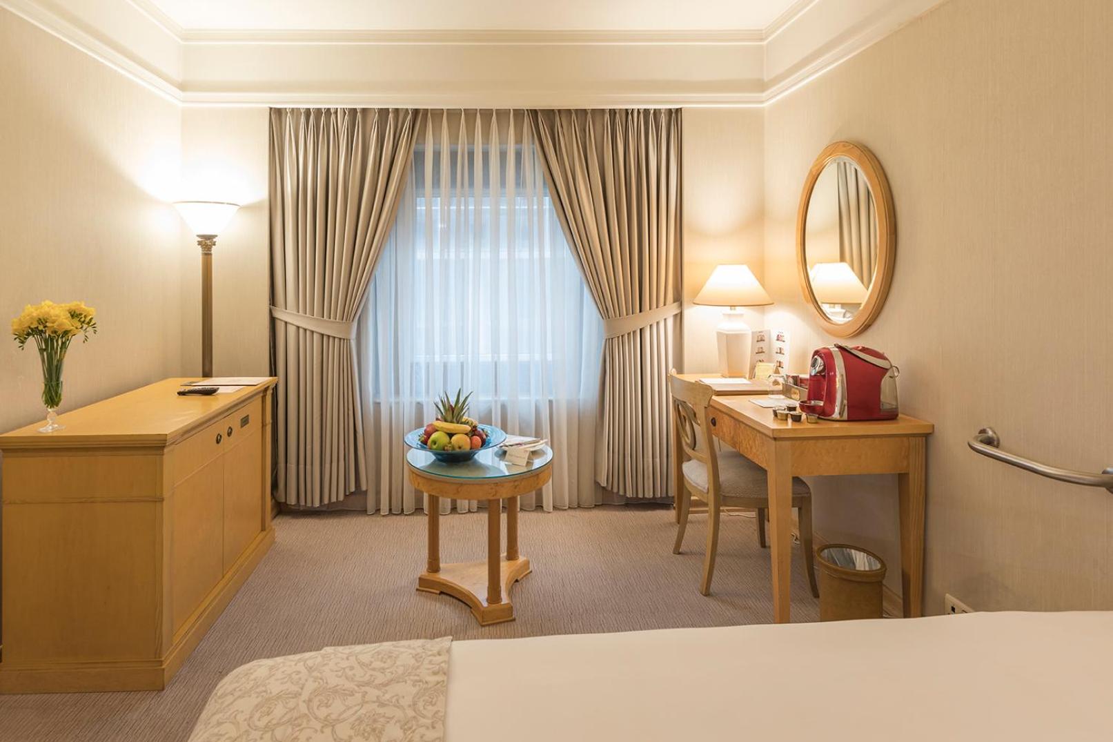 Superior Room with 2 Single Beds - Photo 5